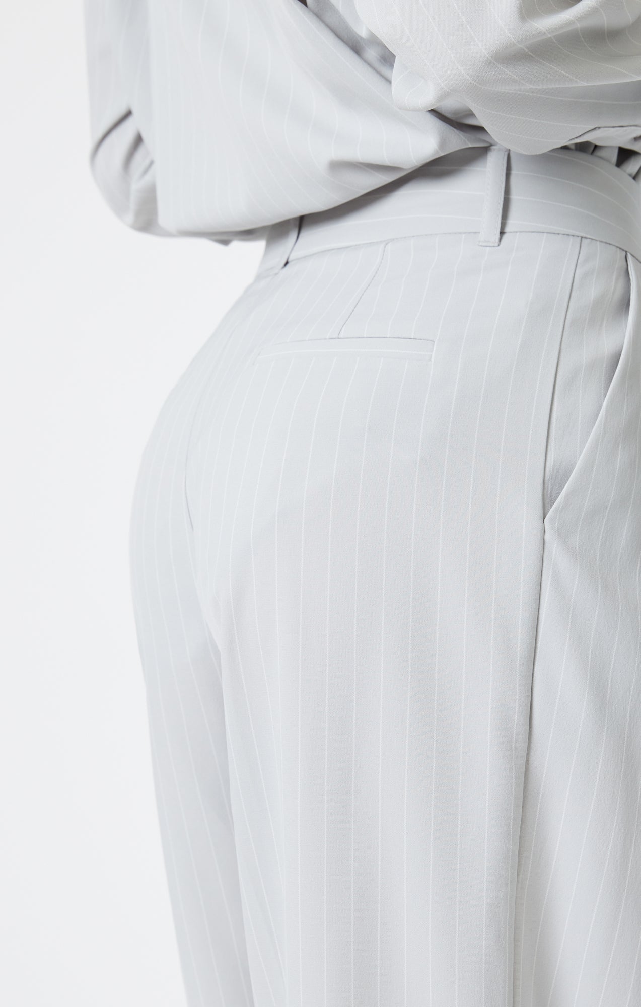PLEATED WIDE LEG PANTS IN PIN STRIPE - Mavi Jeans