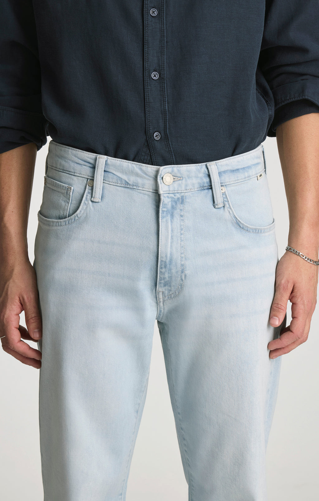 MARLON MODERN STRAIGHT LEG IN BLEACHED OCEAN BLUE - Mavi Jeans