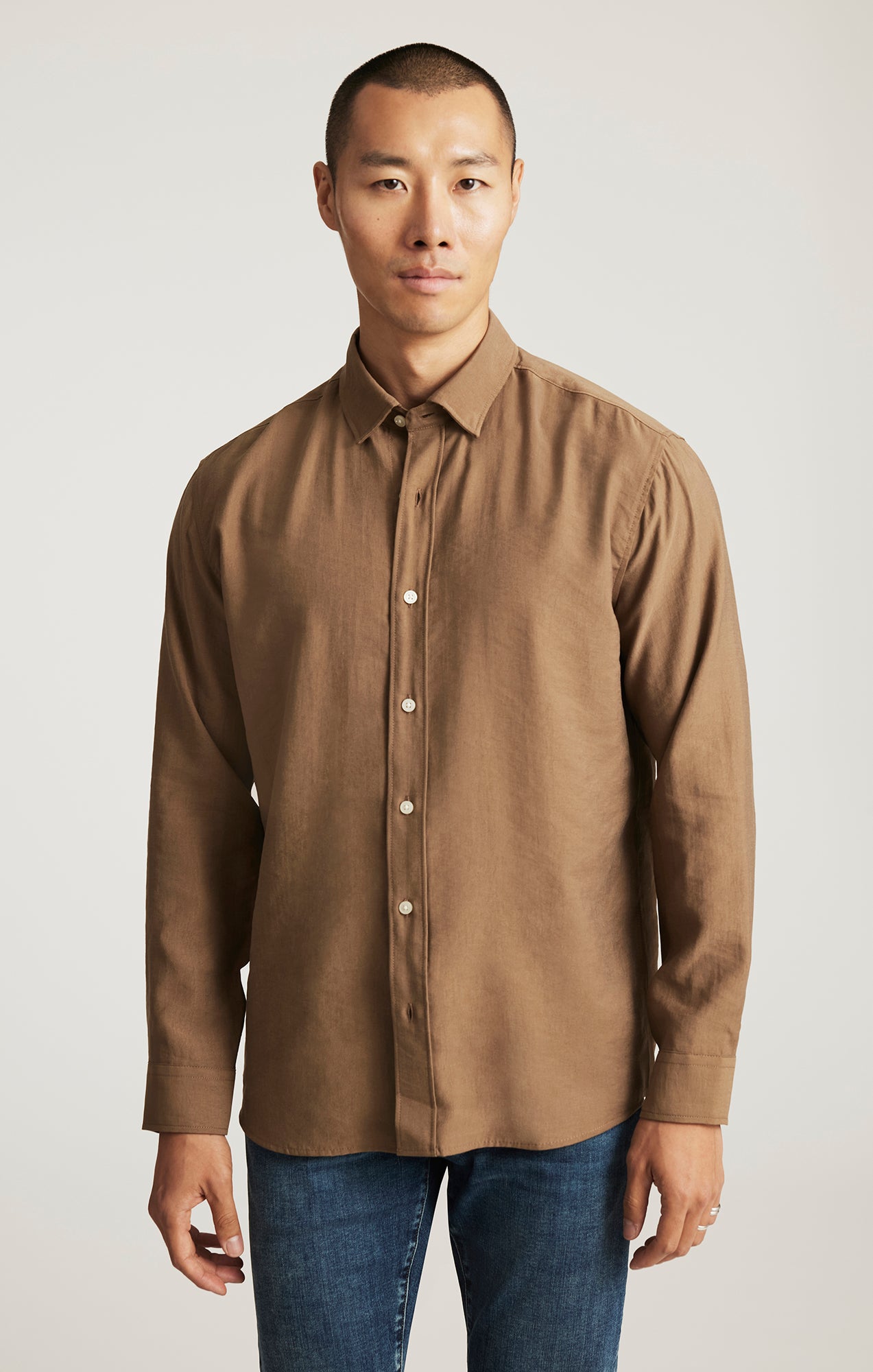 EDITION LONG SLEEVE BUTTON-UP SHIRT IN SHITAKE - Mavi Jeans