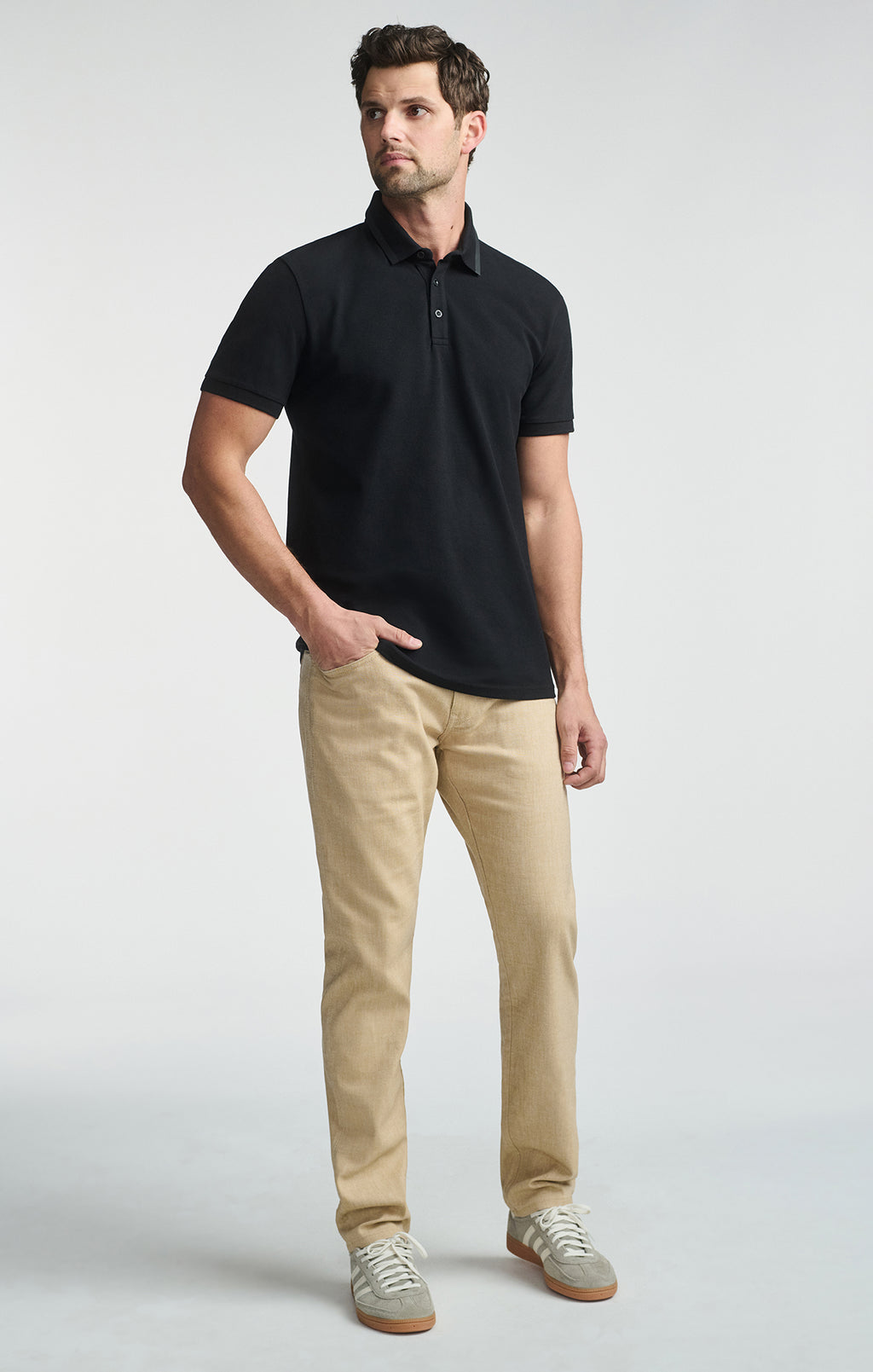 CONTRAST COLLAR POLO SHIRT IN BLACK - Mavi Jeans