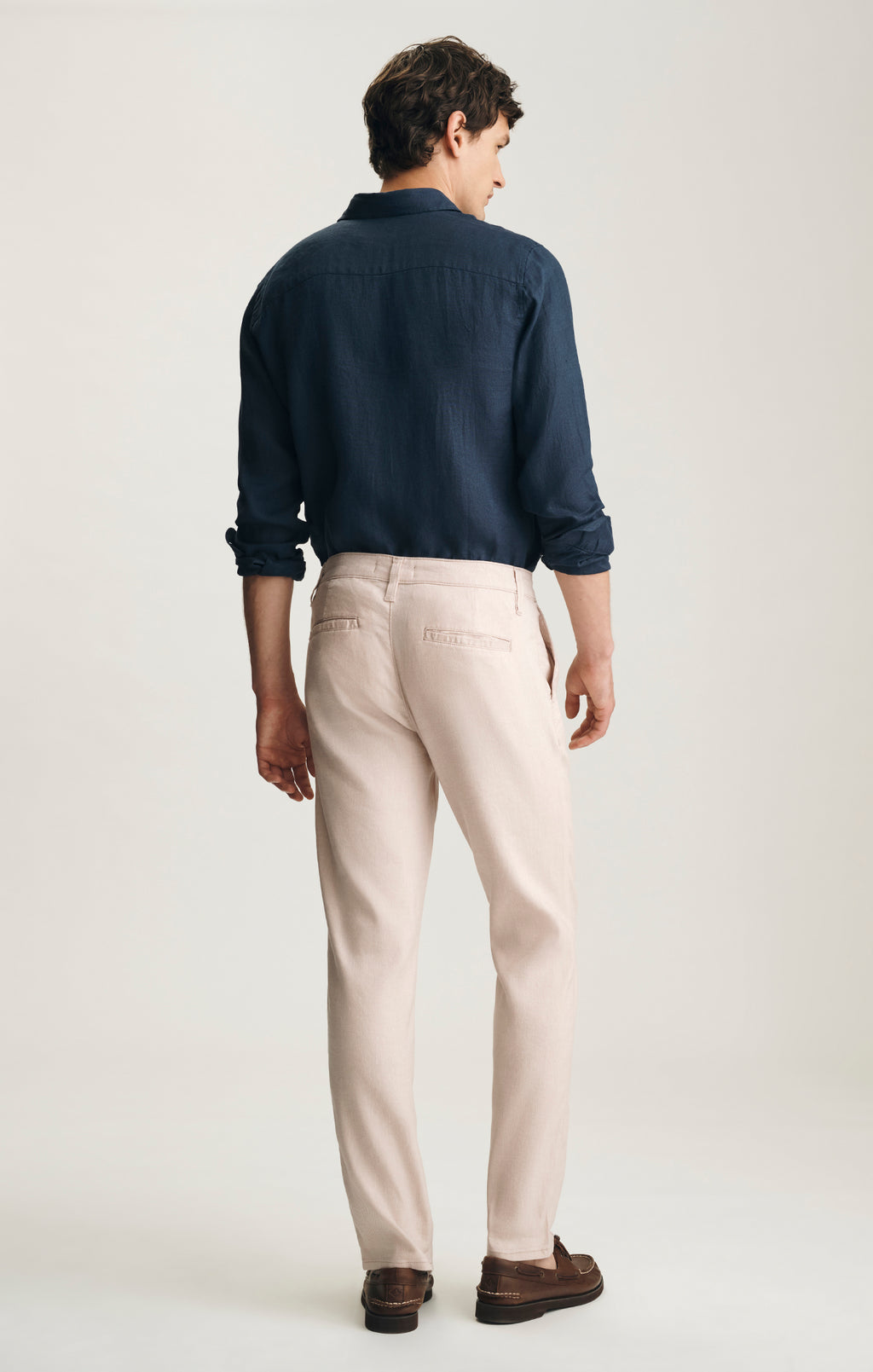 WILL PLEATED STRAIGHT CHINO IN CREAM LINEN - Mavi Jeans