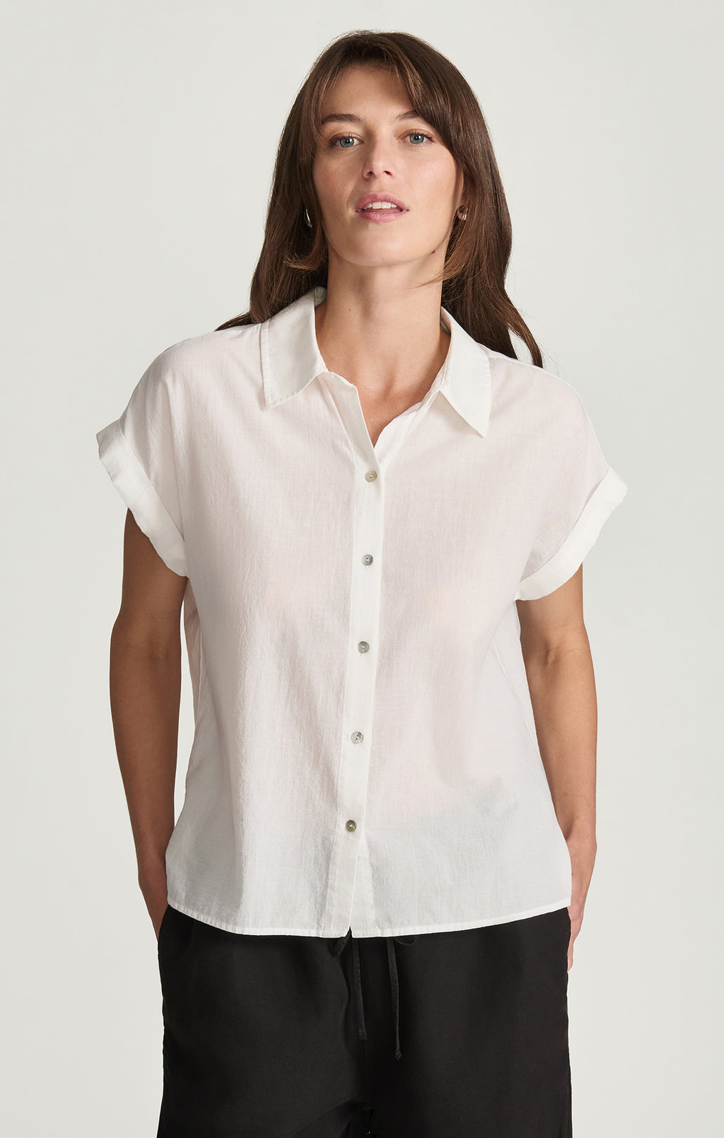 SLEEVELESS BUTTON-UP SHIRT IN WHITE - Mavi Jeans