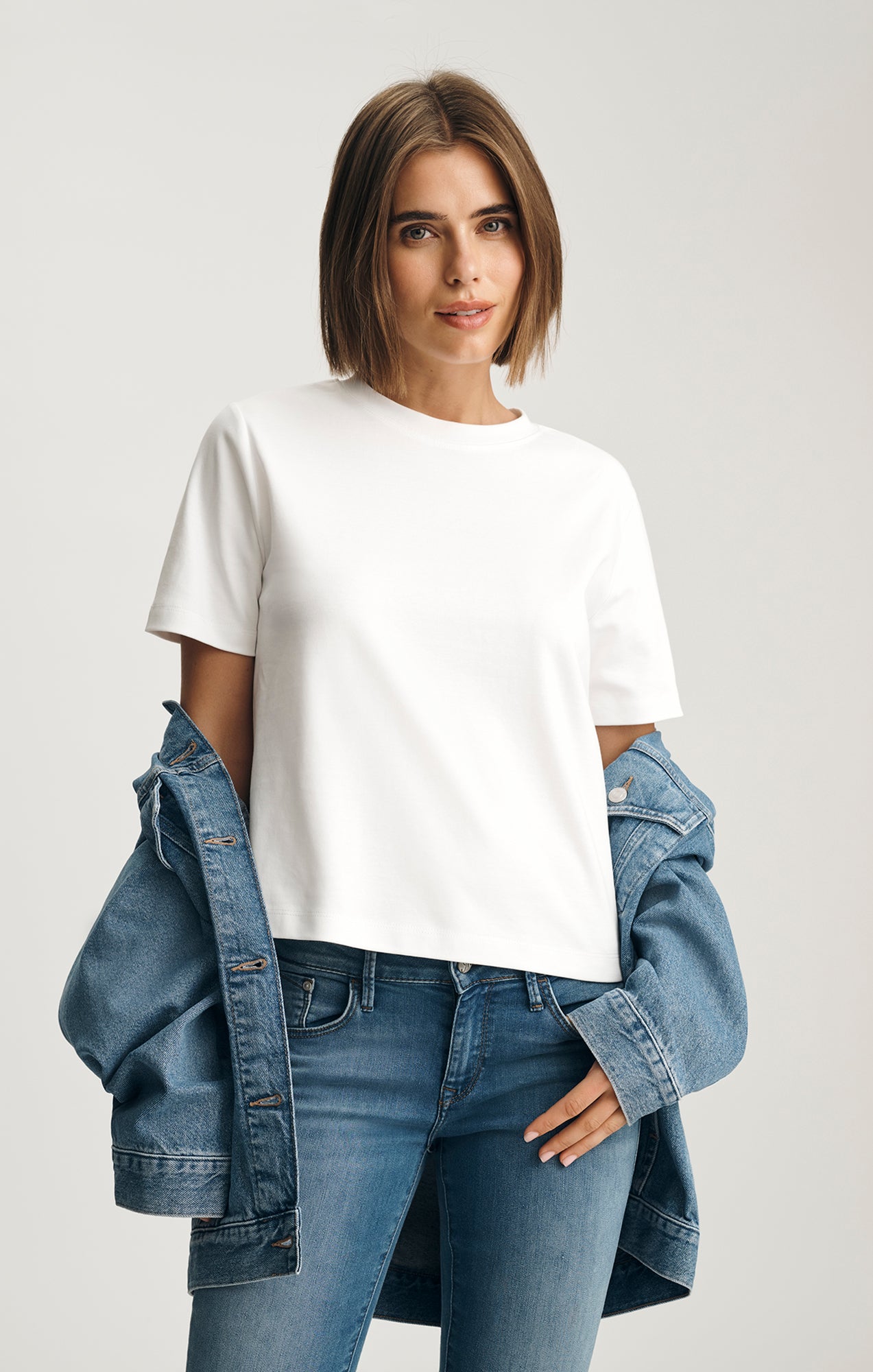 AUDREY INTERLOCK CREW NECK T-SHIRT IN WHITE