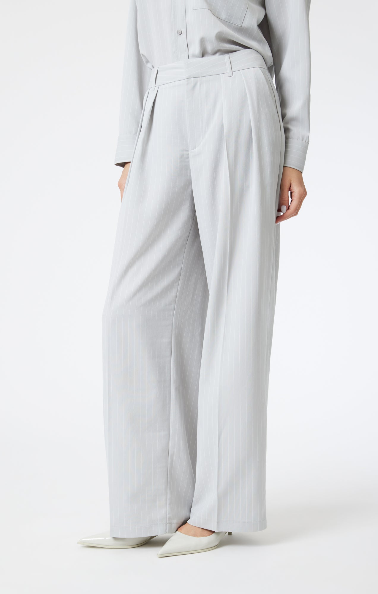 【2plan】Waving pleated pants Mavi Women's Pleated Wide Leg Pants In Pin Stripe