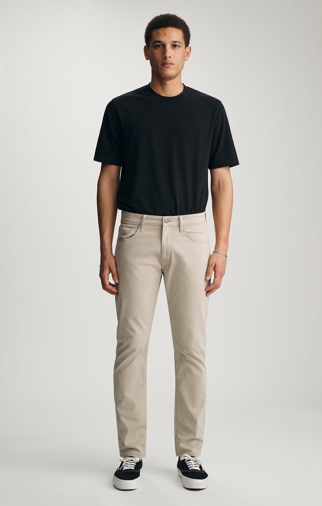 MARCUS SLIM STRAIGHT LEG IN CLOUD EXPLORER - Mavi Jeans