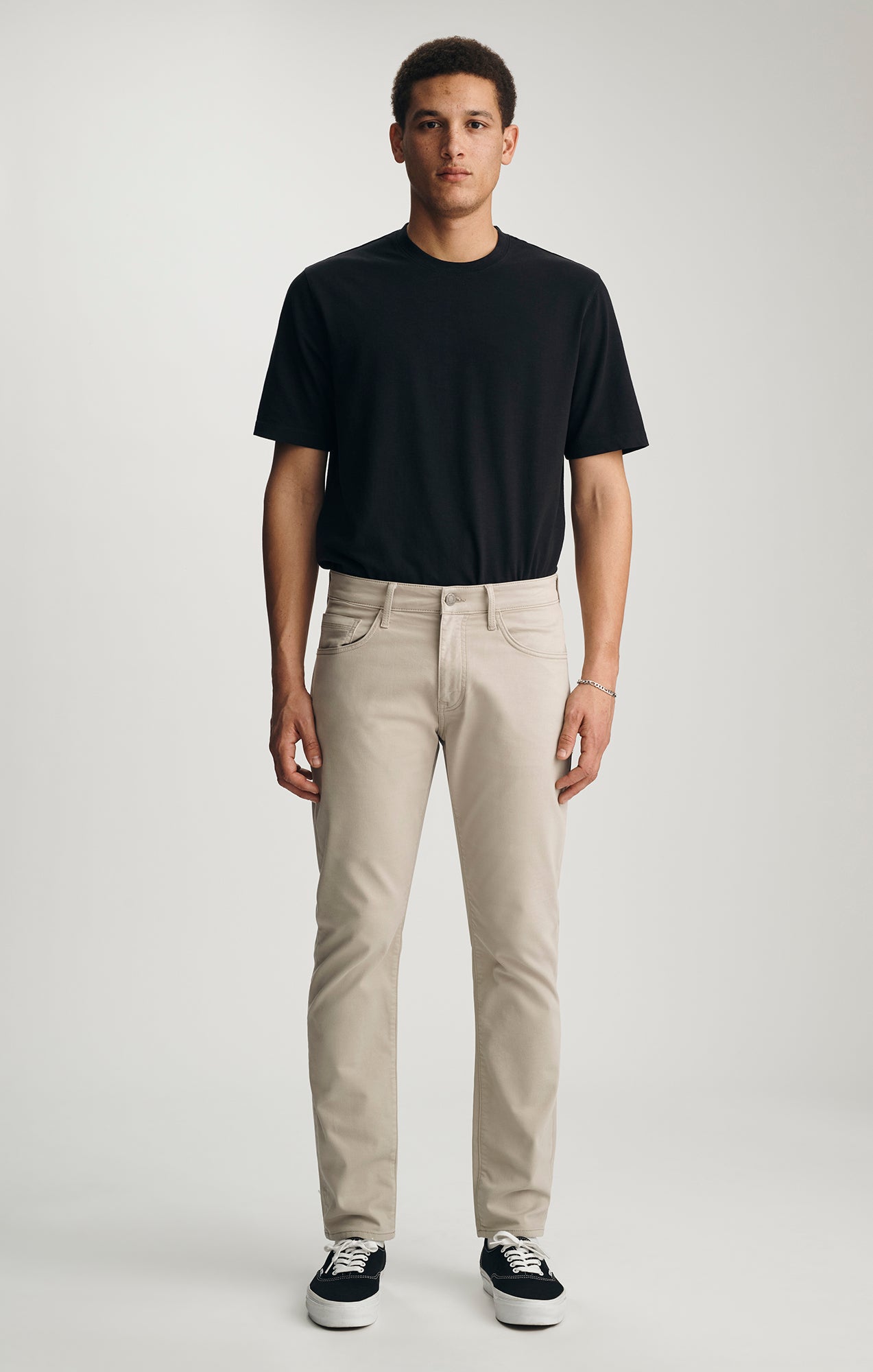 MARCUS SLIM STRAIGHT LEG IN CLOUD EXPLORER - Mavi Jeans