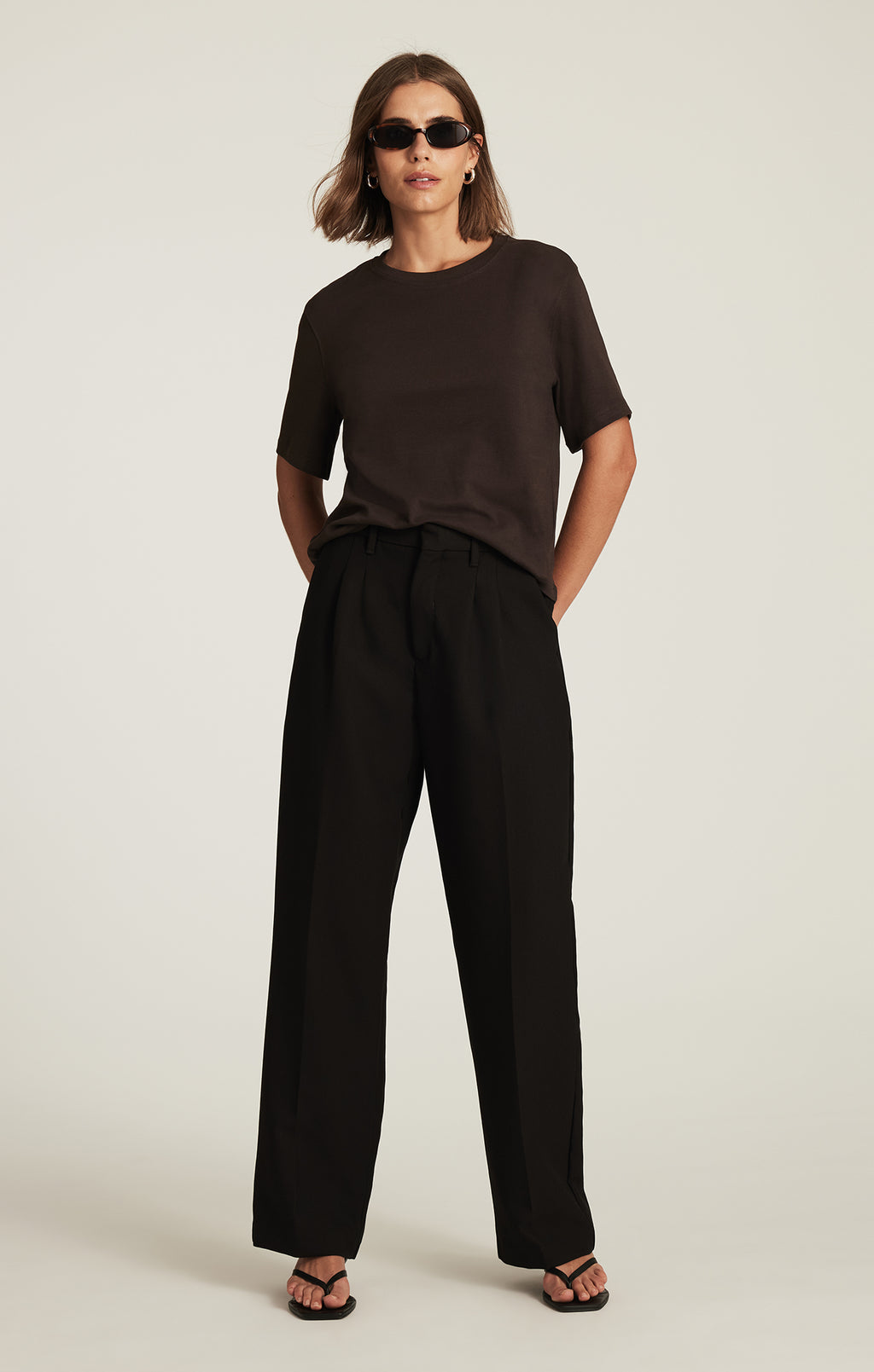 EDITION CREW NECK T-SHIRT IN CHOCOLATE BROWN