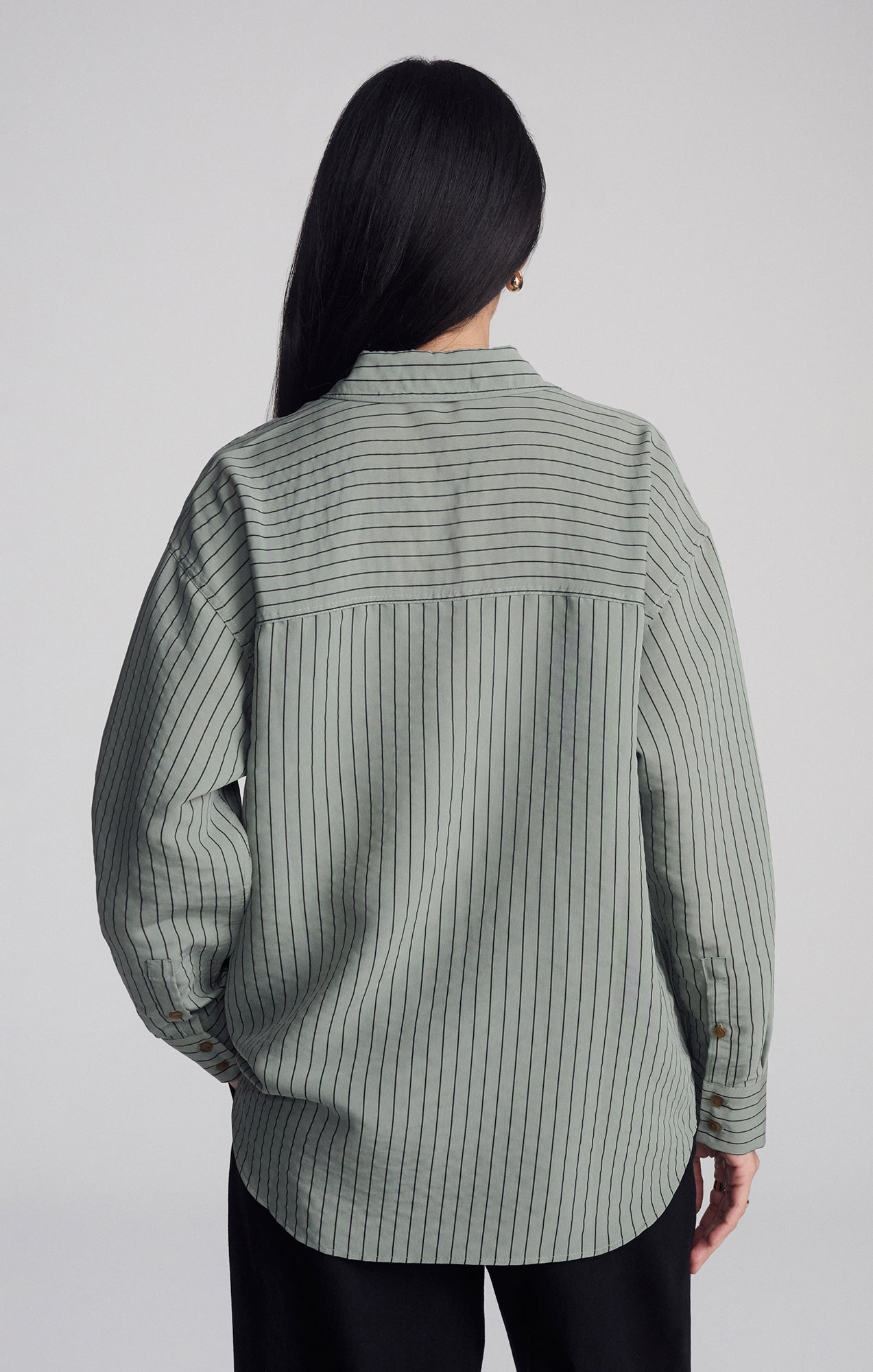 LUXE TOUCH TENCEL™ BUTTON-UP STRIPED SHIRT IN SEA SPRAY STRIPE - Mavi Jeans