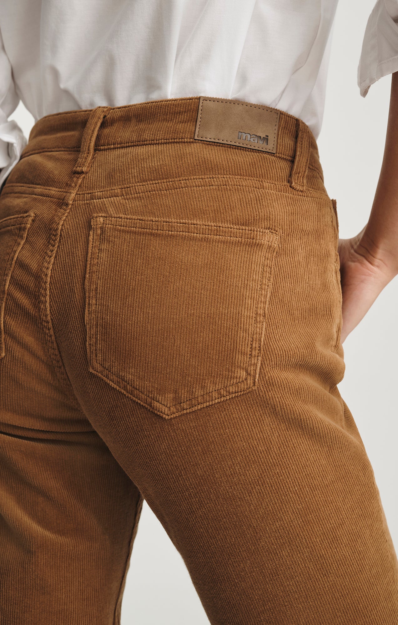 MOLLY BOOTCUT IN CAMEL CORD - Mavi Jeans