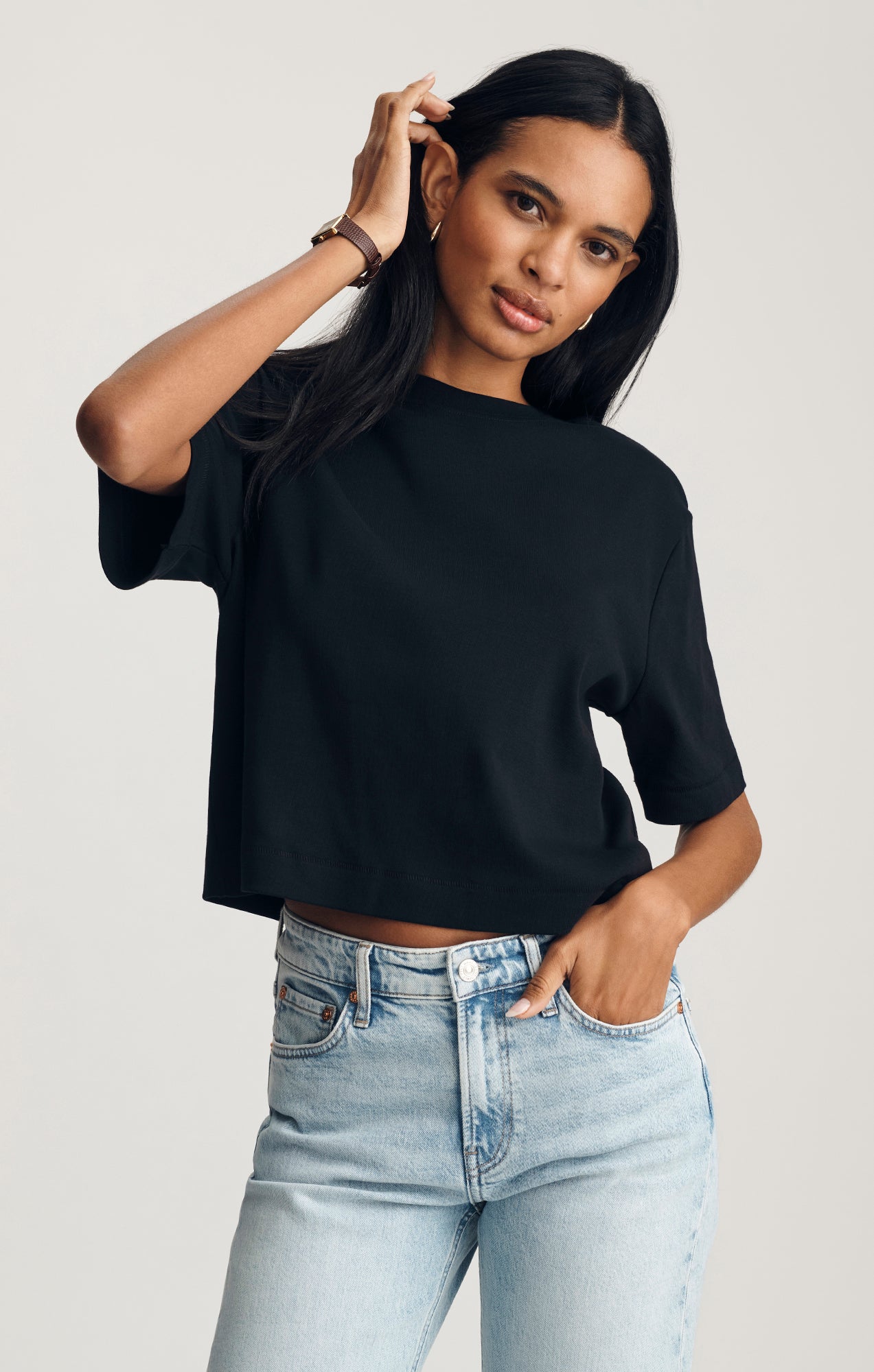 RILEY CREW NECK T-SHIRT IN BLACK