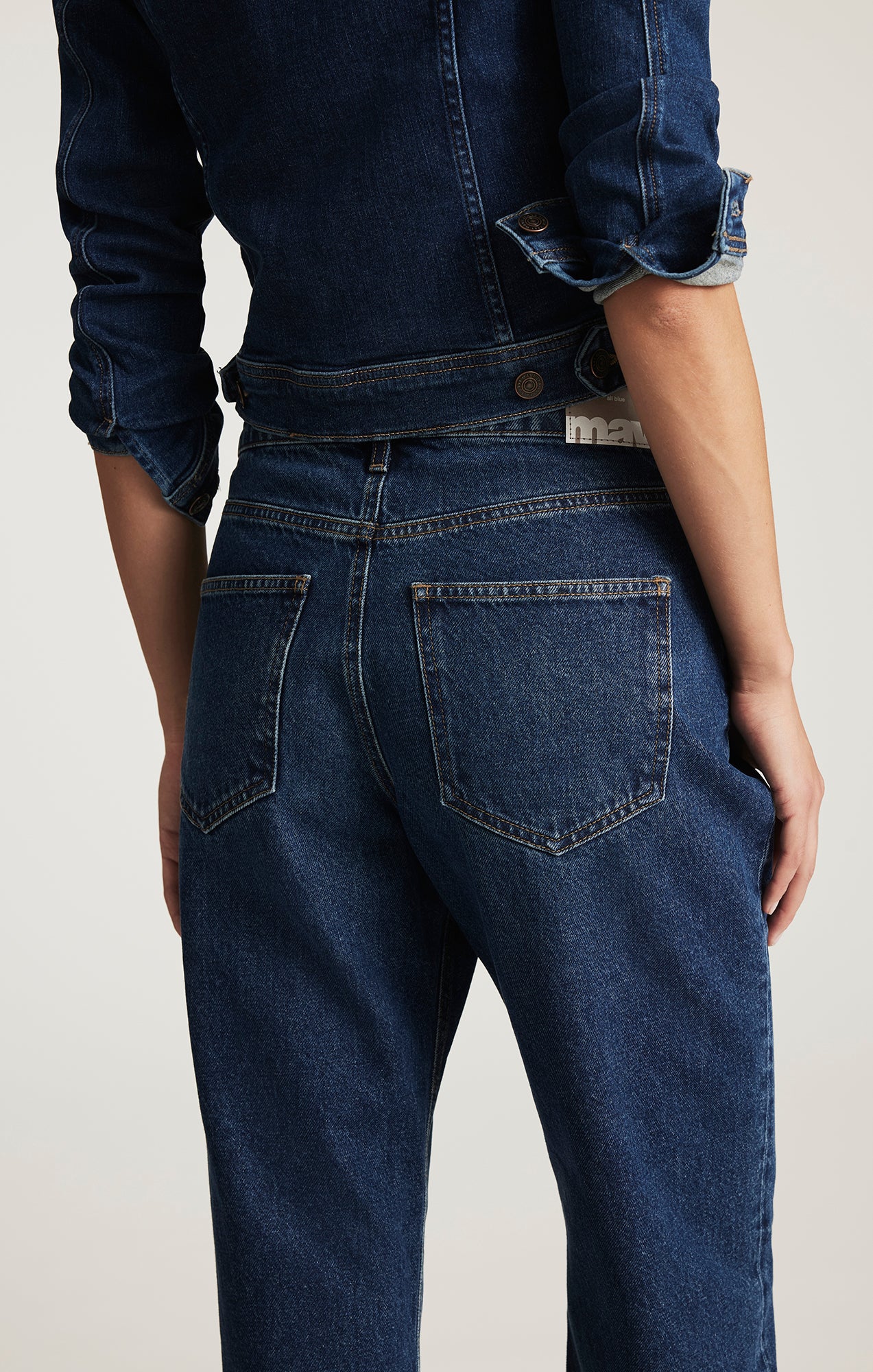 SAVANNAH STRAIGHT LEG IN DEEP BRUSHED CLASSIC DENIM - Mavi Jeans