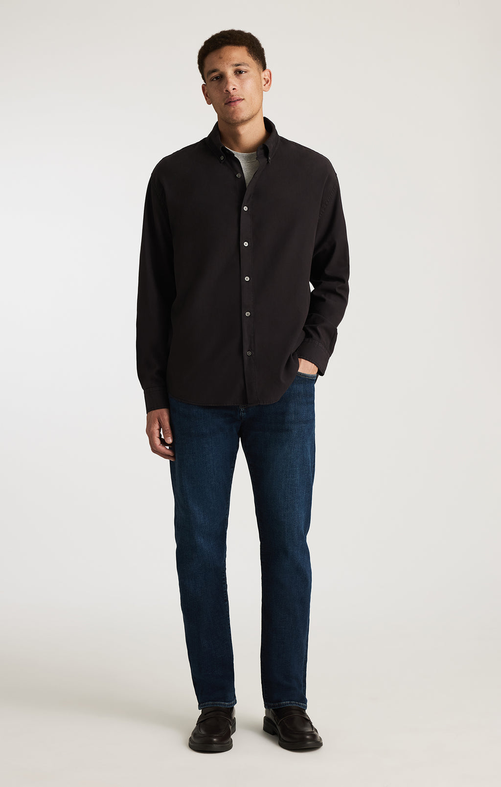 EDITION POCKET BUTTON-UP SHIRT IN BLACK BEAN