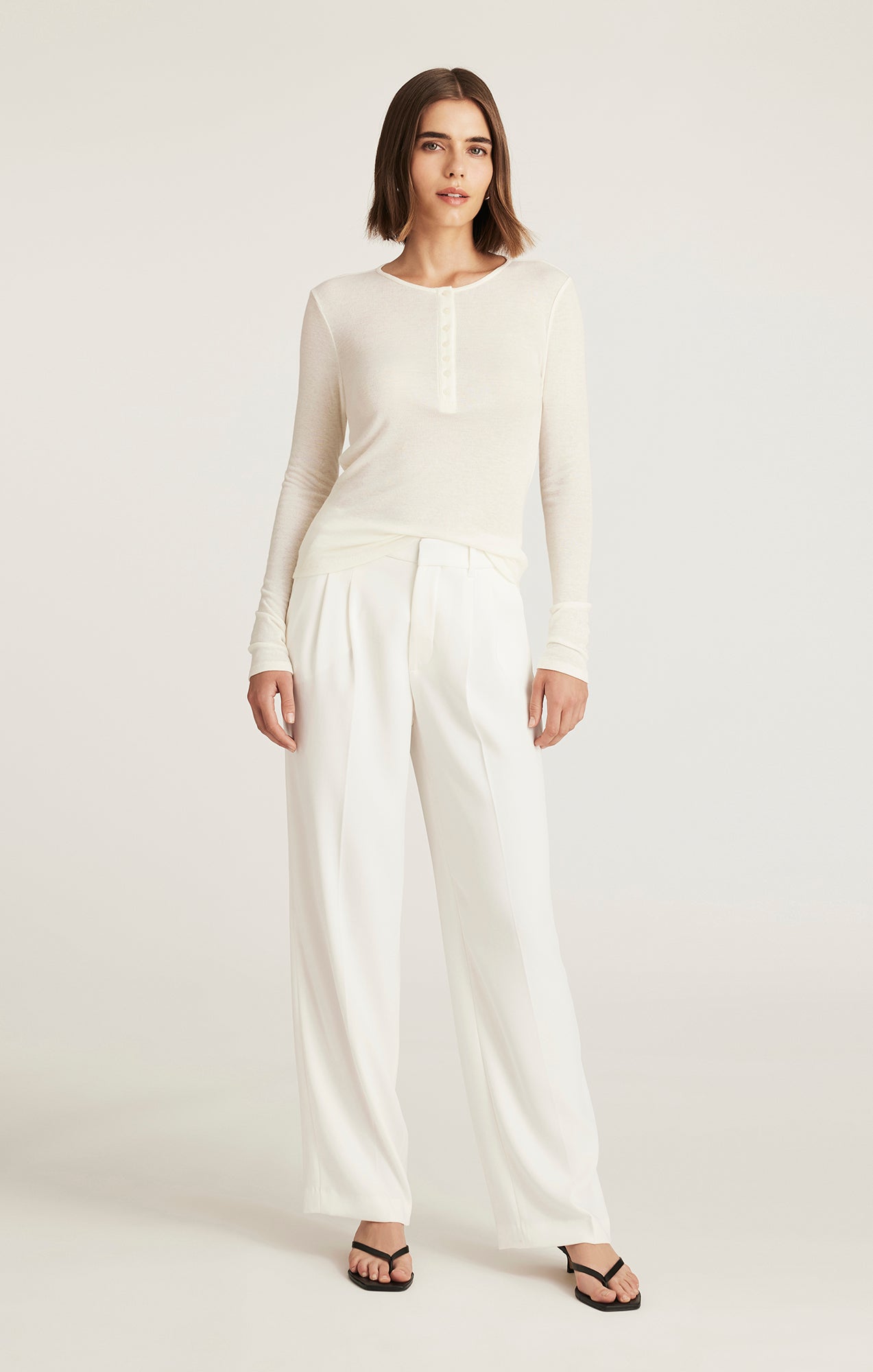 EDITION LONG SLEEVE HENLEY T-SHIRT IN MARSHMALLOW
