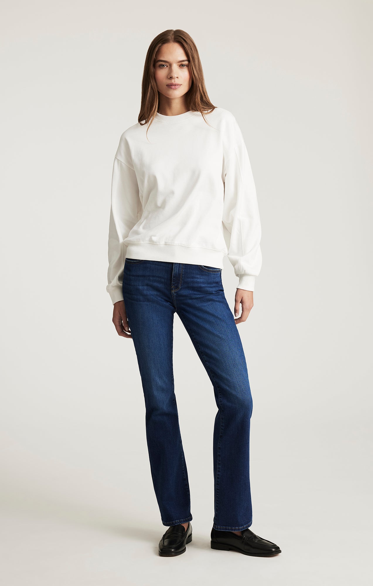 CREW NECK SWEATSHIRT IN ANTIQUE WHITE - Mavi Jeans