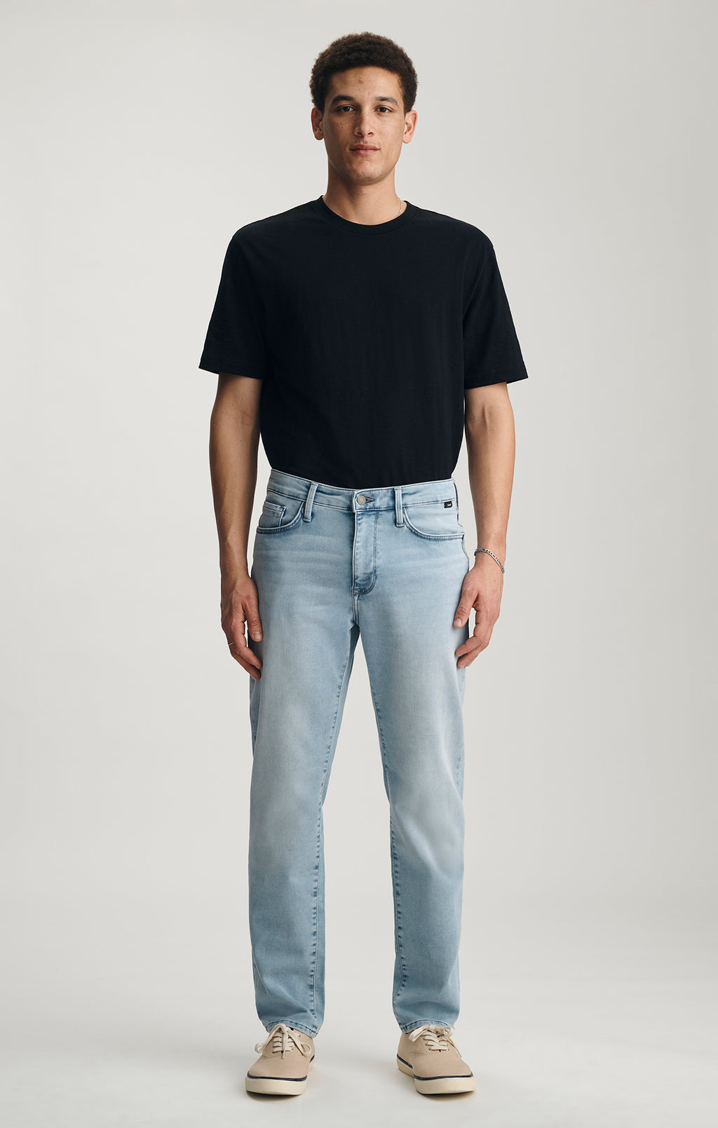 STEVE ATHLETIC FIT IN LIGHT BLUE EXPLORER - Mavi Jeans