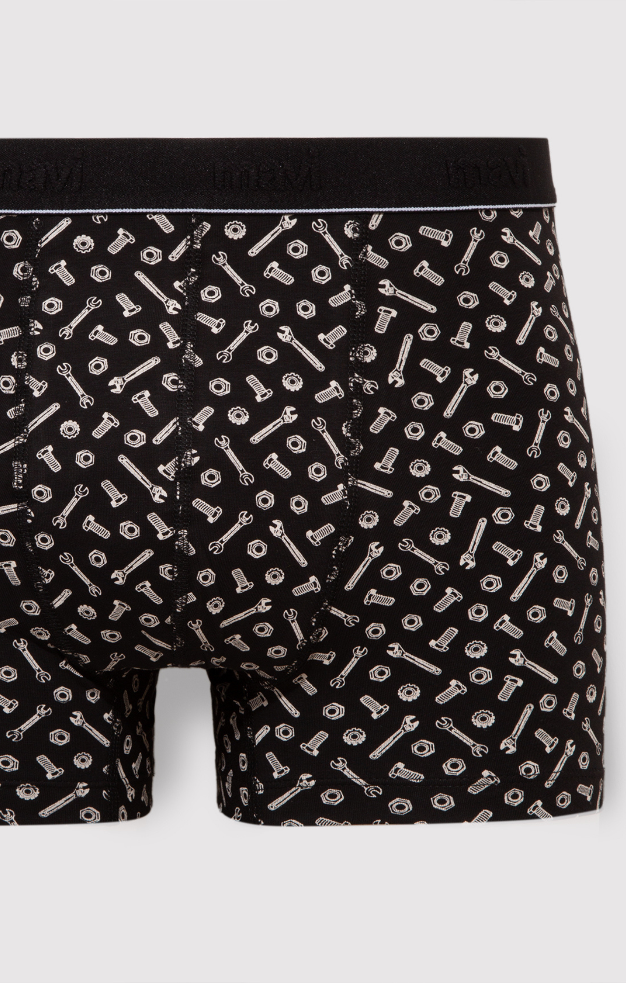 BOXER BRIEFS IN BLACK