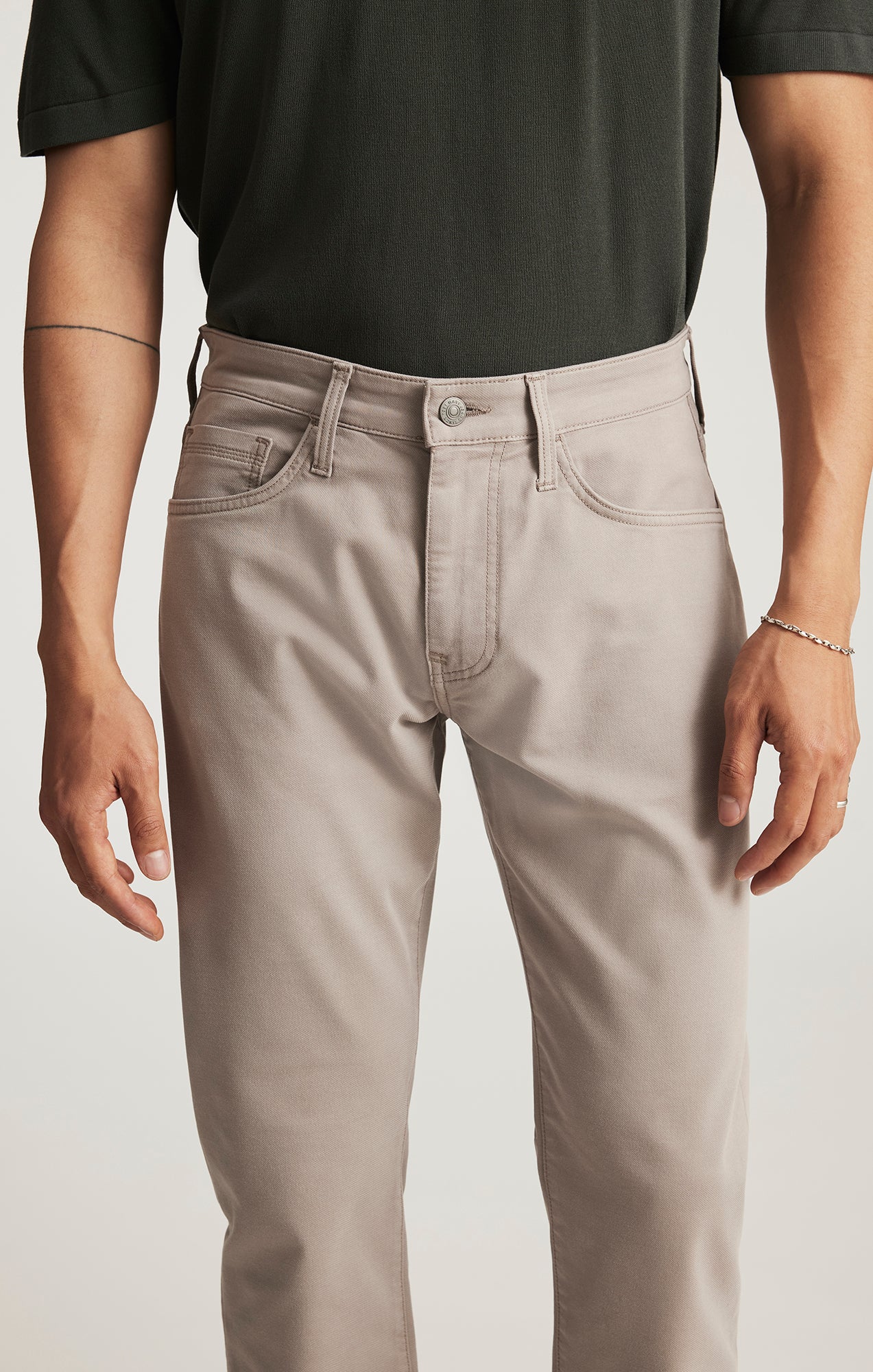 MARCUS SLIM STRAIGHT LEG IN PORCELAIN ATHLETIC - Mavi Jeans