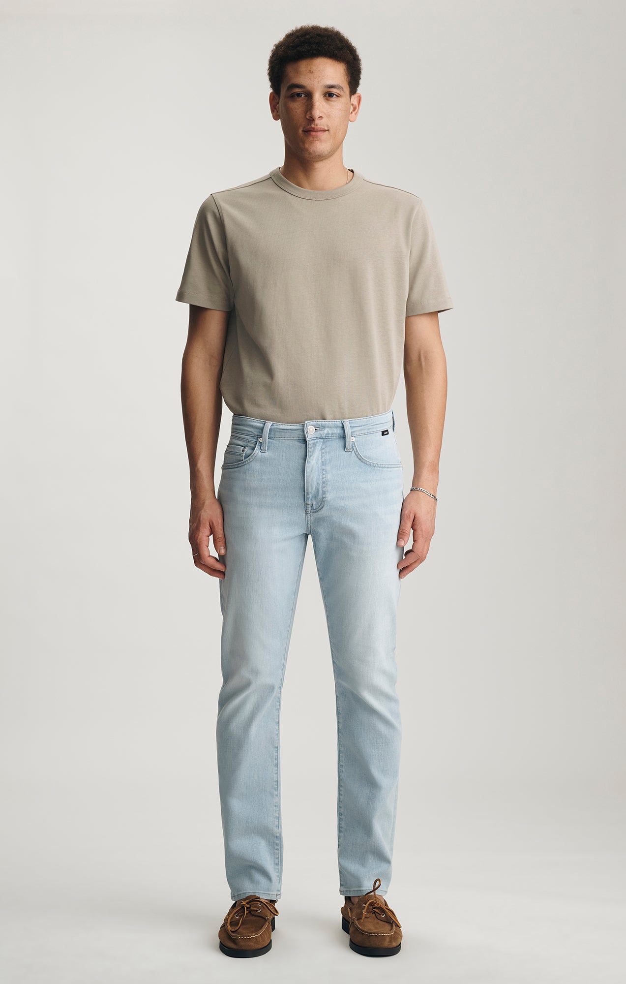 ZACH STRAIGHT LEG IN BLEACHED ORGANIC VINTAGE