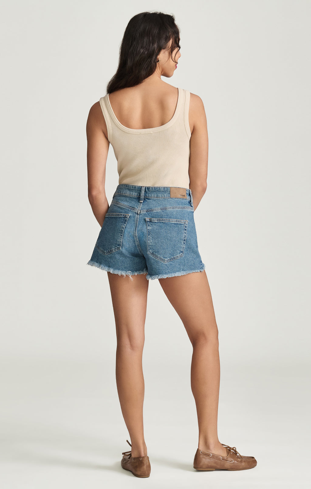 ROSIE BOYFRIEND SHORTS IN DARK 90'S - Mavi Jeans