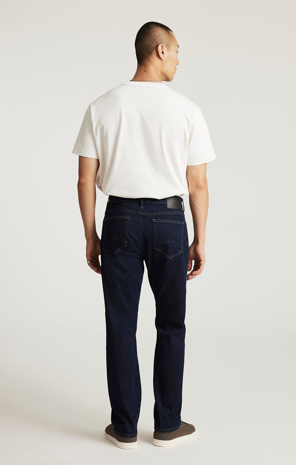 ZACH STRAIGHT LEG IN RINSE FEATHER BLUE - Mavi Jeans