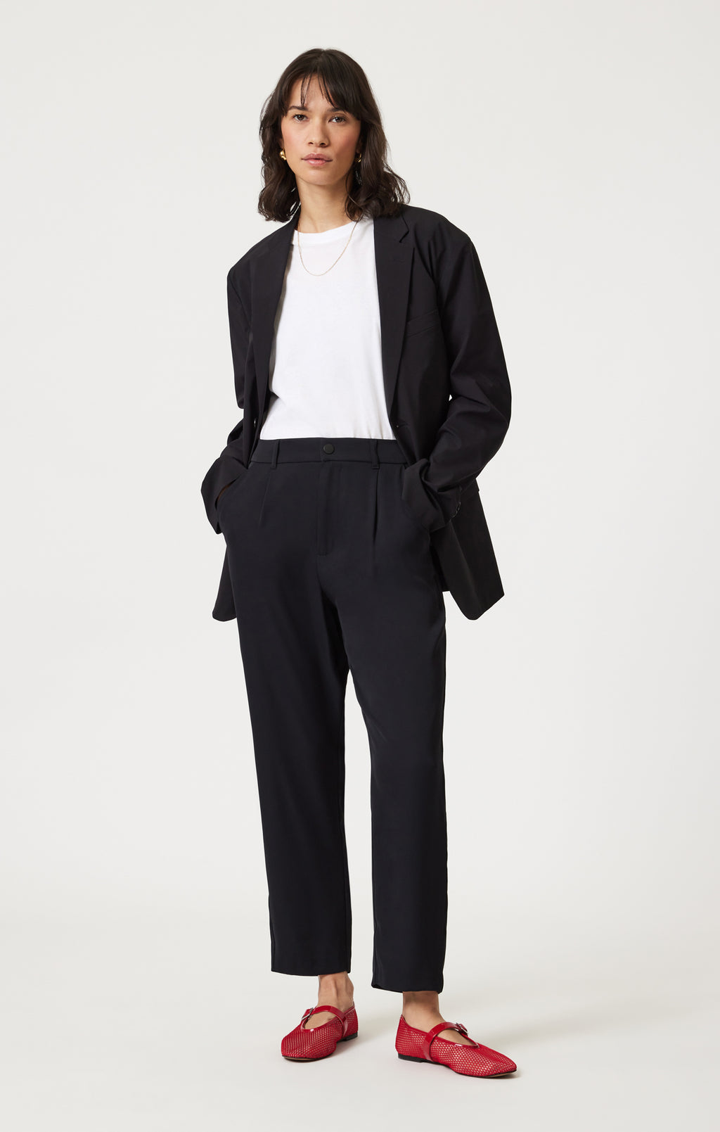 PLEATED TAPERED PANTS IN BLACK - Mavi Jeans