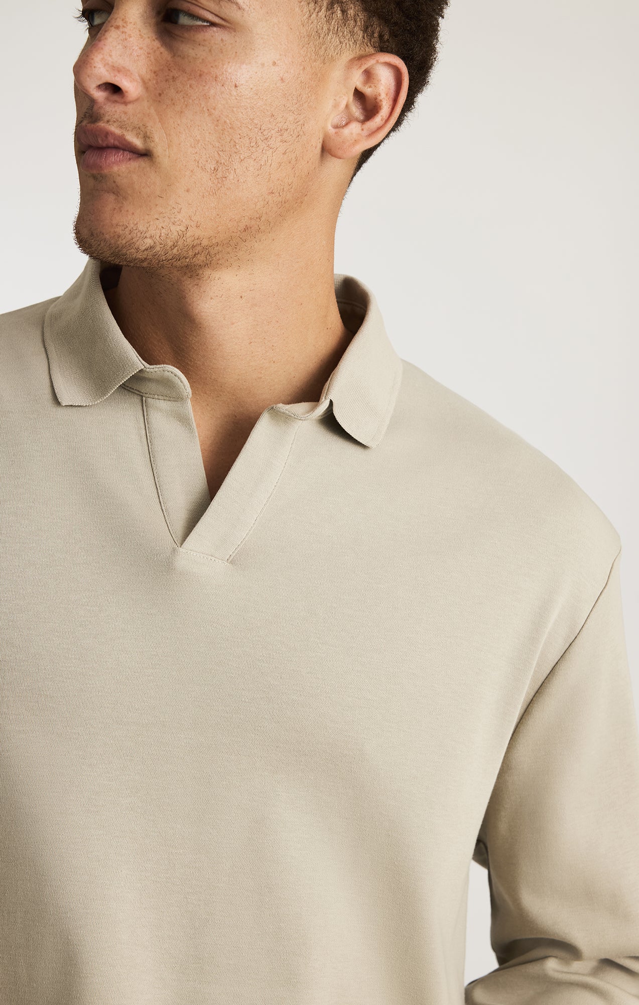 EDITION LONG SLEEVE POLO T-SHIRT IN LONDON FOG