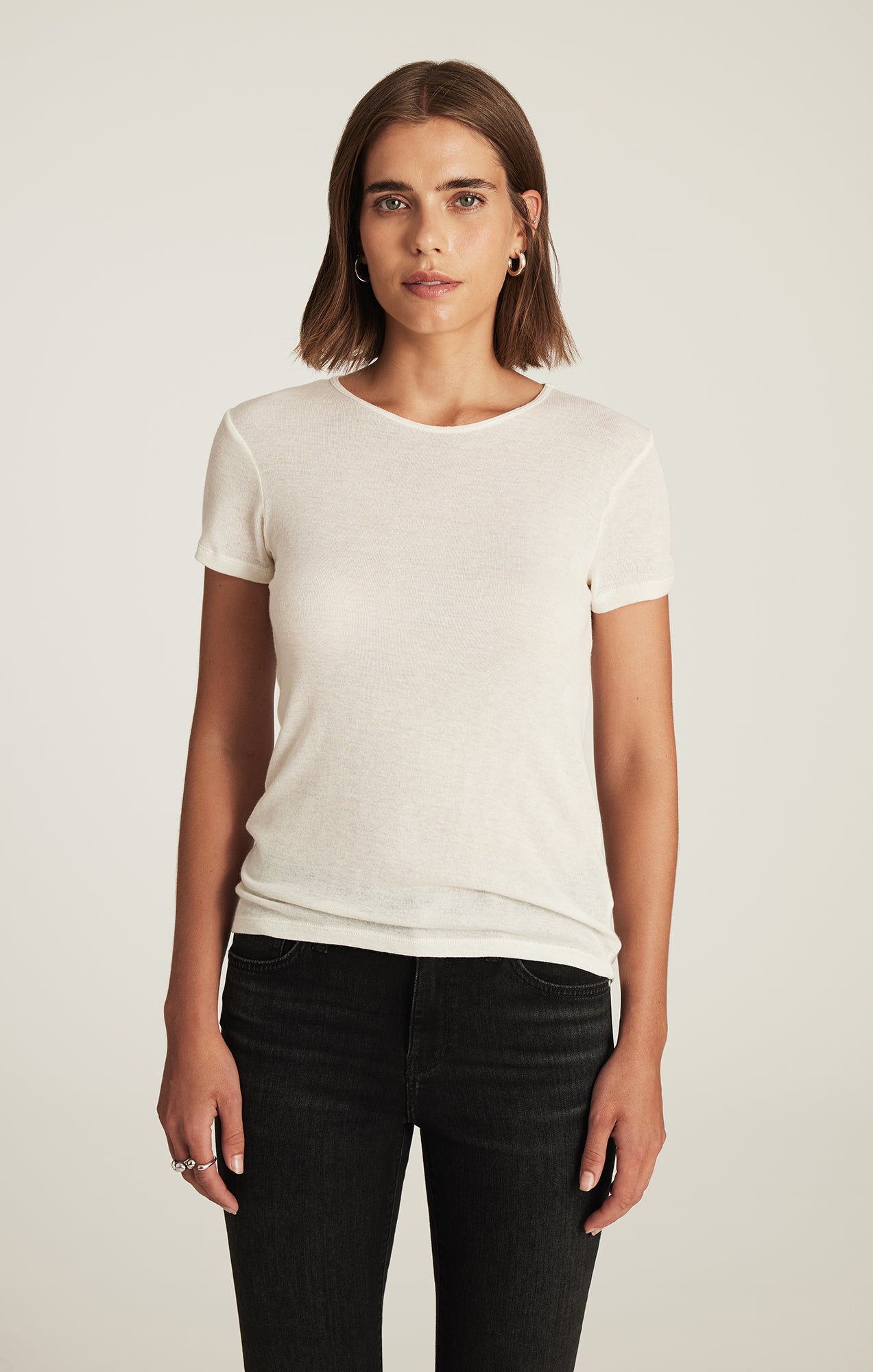 EDITION CAP SLEEVE T-SHIRT IN MARSHMALLOW