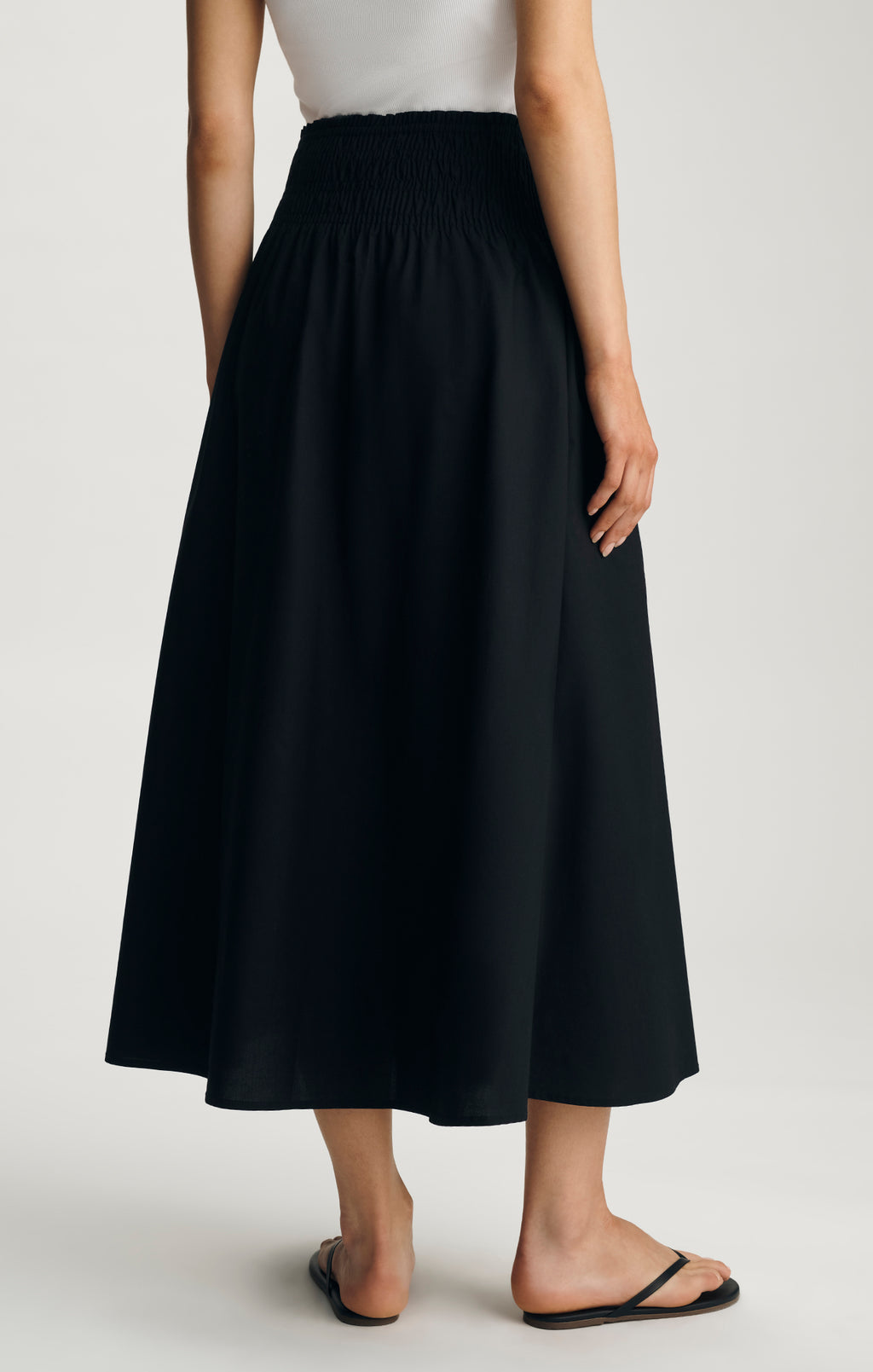 SMOCKED MAXI SKIRT IN BLACK - Mavi Jeans