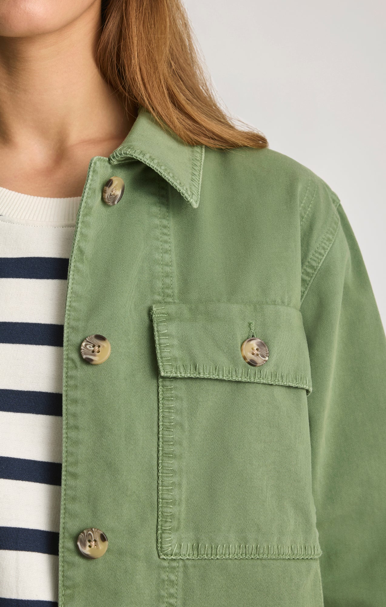 UTILITY OVERSHIRT IN BRONZE GREEN - Mavi Jeans
