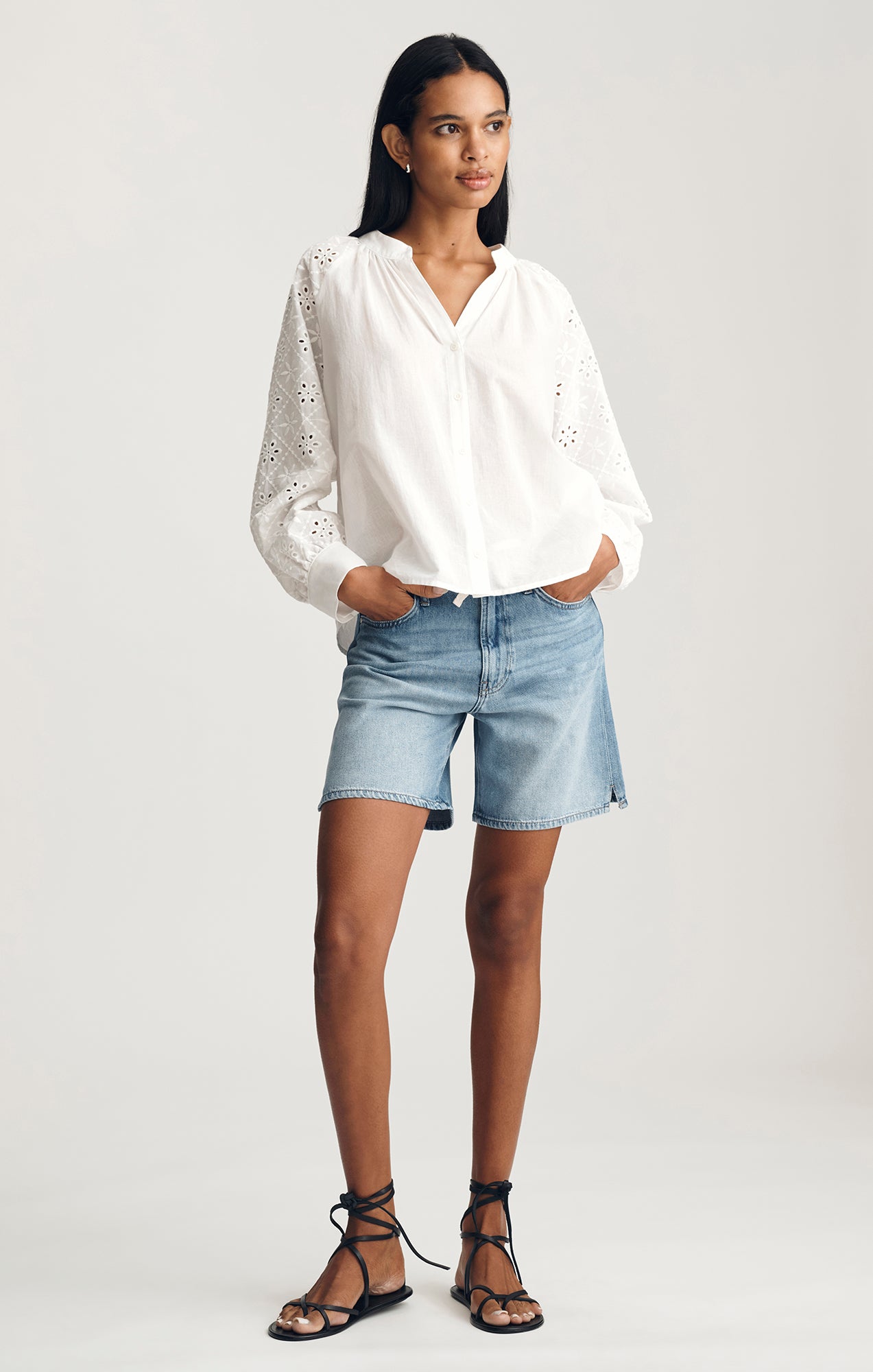 EMBROIDERED SLEEVE BUTTON-UP SHIRT IN WHITE - Mavi Jeans