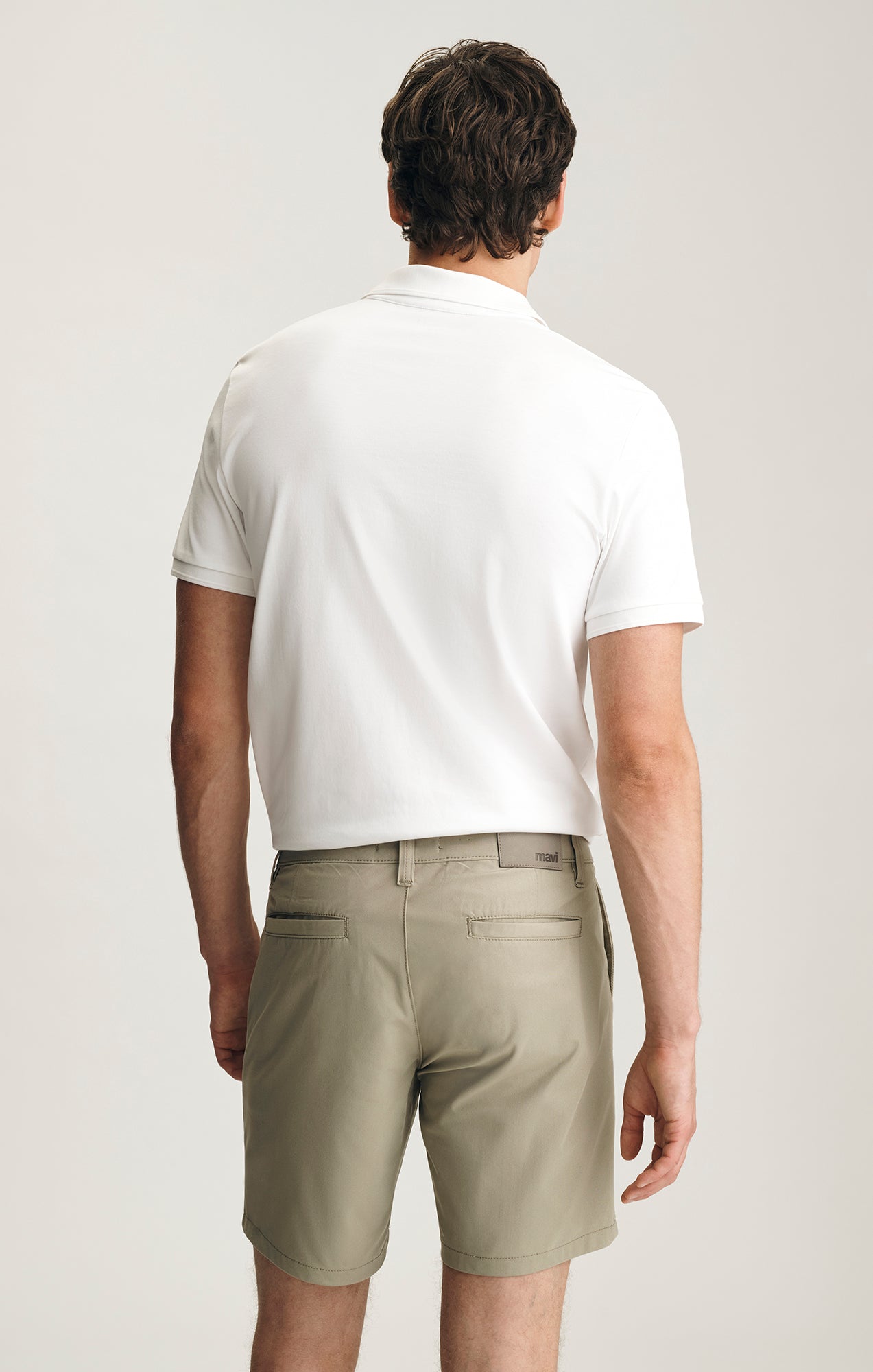 NOAH SHORTS IN BURNT OLIVE TECH - Mavi Jeans