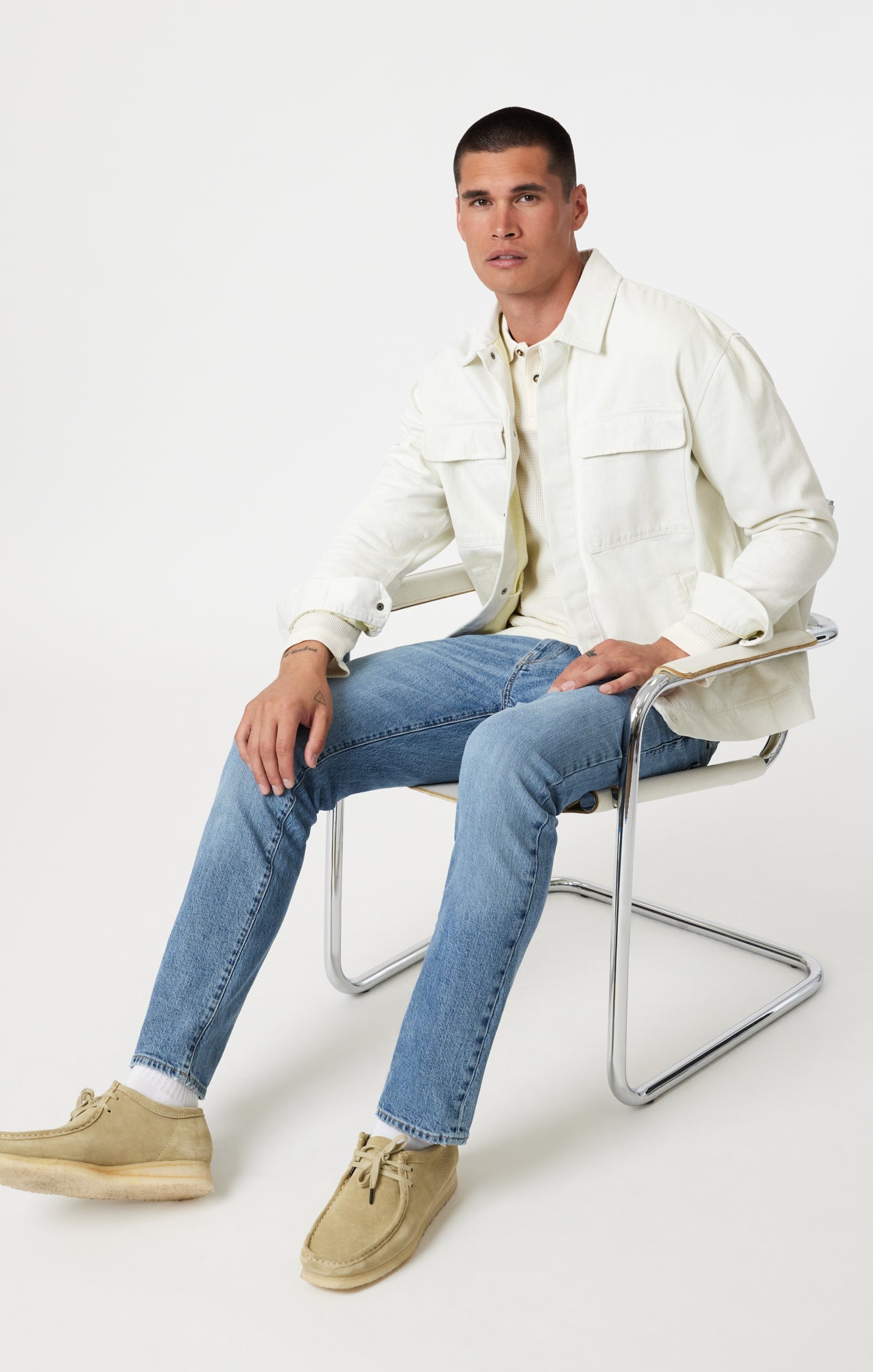 MARCUS SLIM STRAIGHT LEG IN LIGHT BRUSHED CLASSIC BLUE - Mavi Jeans