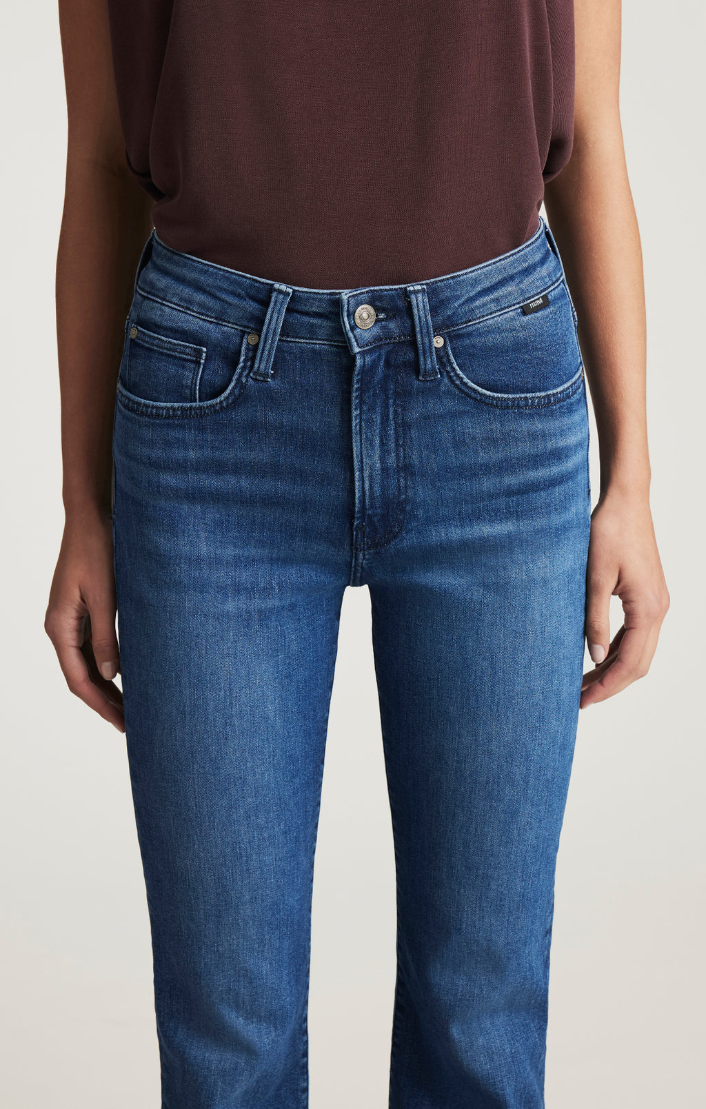 ANIKA CROPPED FLARE IN DARK BRUSHED FLEX BLUE - Mavi Jeans
