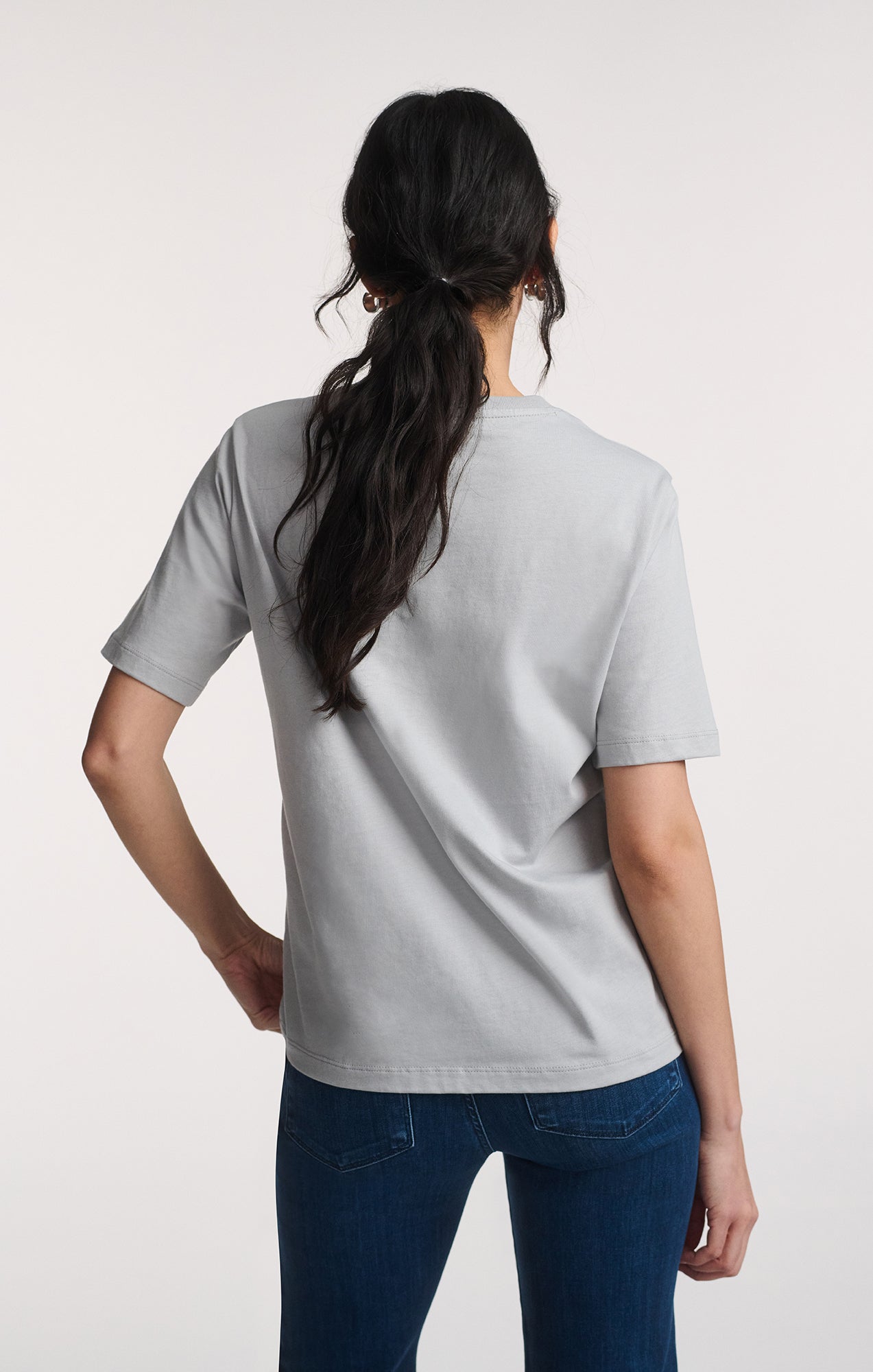 SHORT SLEEVE CREW NECK T-SHIRT IN HIGH-RISE - Mavi Jeans