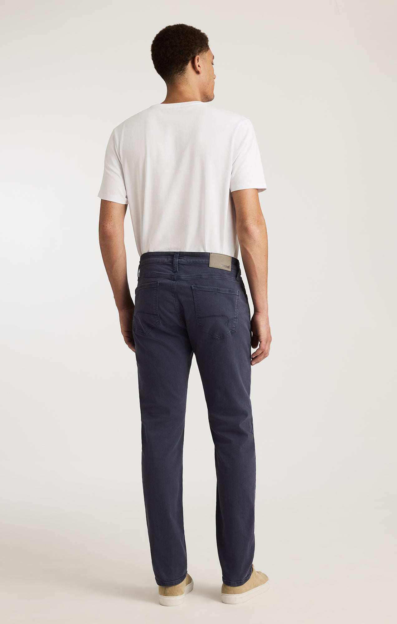 MARCUS SLIM STRAIGHT LEG IN INDIGO SUPERMOVE