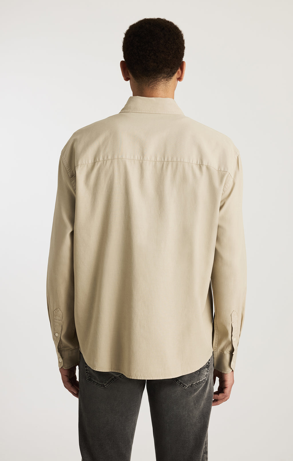 EDITION POCKET BUTTON-UP SHIRT IN LONDON FOG