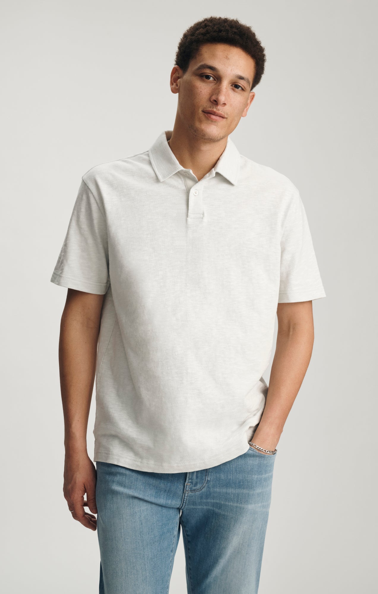 SLUB POLO T-SHIRT IN LUNAR ROCK - Mavi Jeans