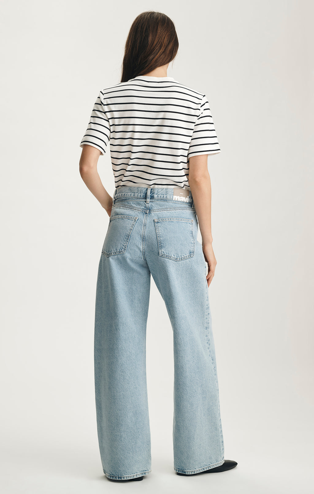 WENDY LOOSE STRAIGHT LEG IN LIGHT CLASSIC DENIM - Mavi Jeans