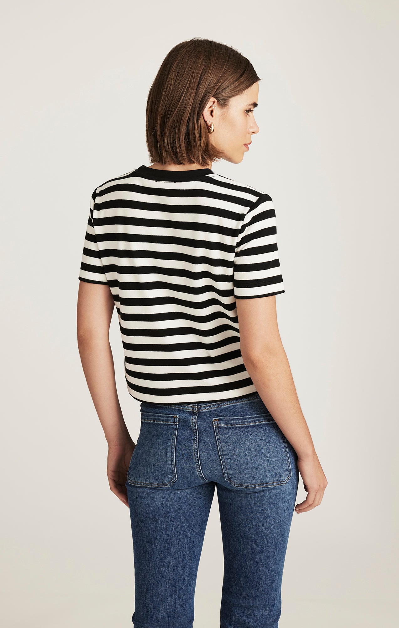 EDITION DOUBLE WELT POCKET T-SHIRT IN BLACK STRIPE - Mavi Jeans