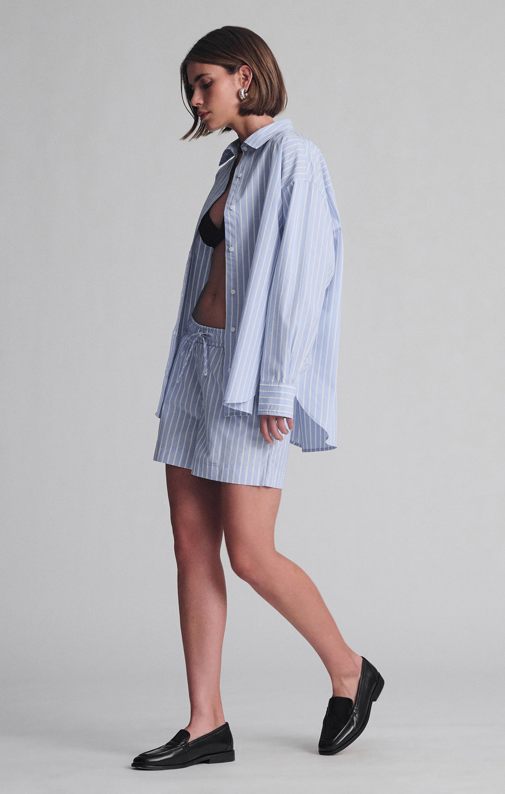 PULL-ON SHORTS IN BLUE STRIPE - Mavi Jeans