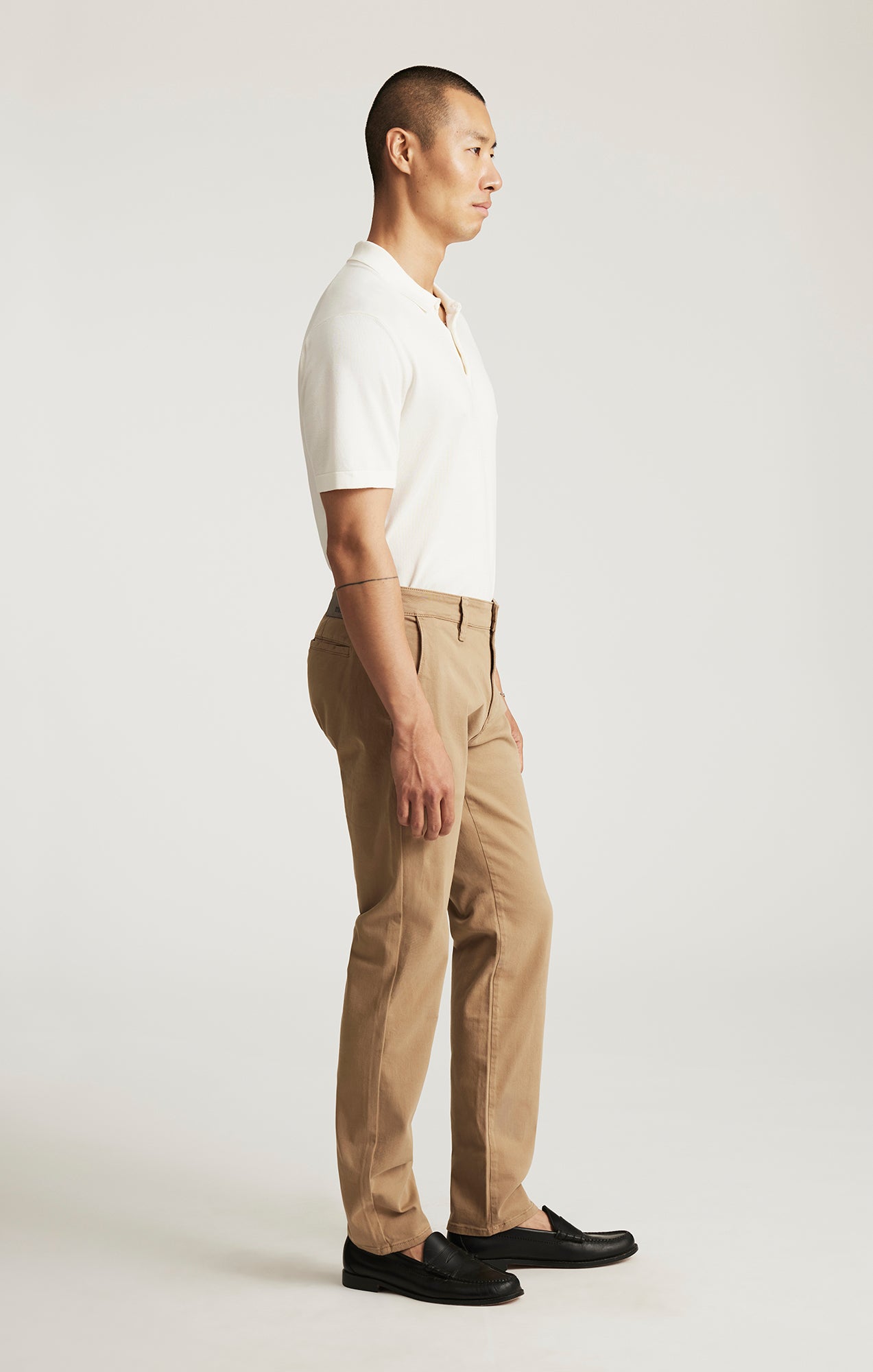 MILTON SLIM STRAIGHT CHINO IN KHAKI CASUAL TWILL - Mavi Jeans