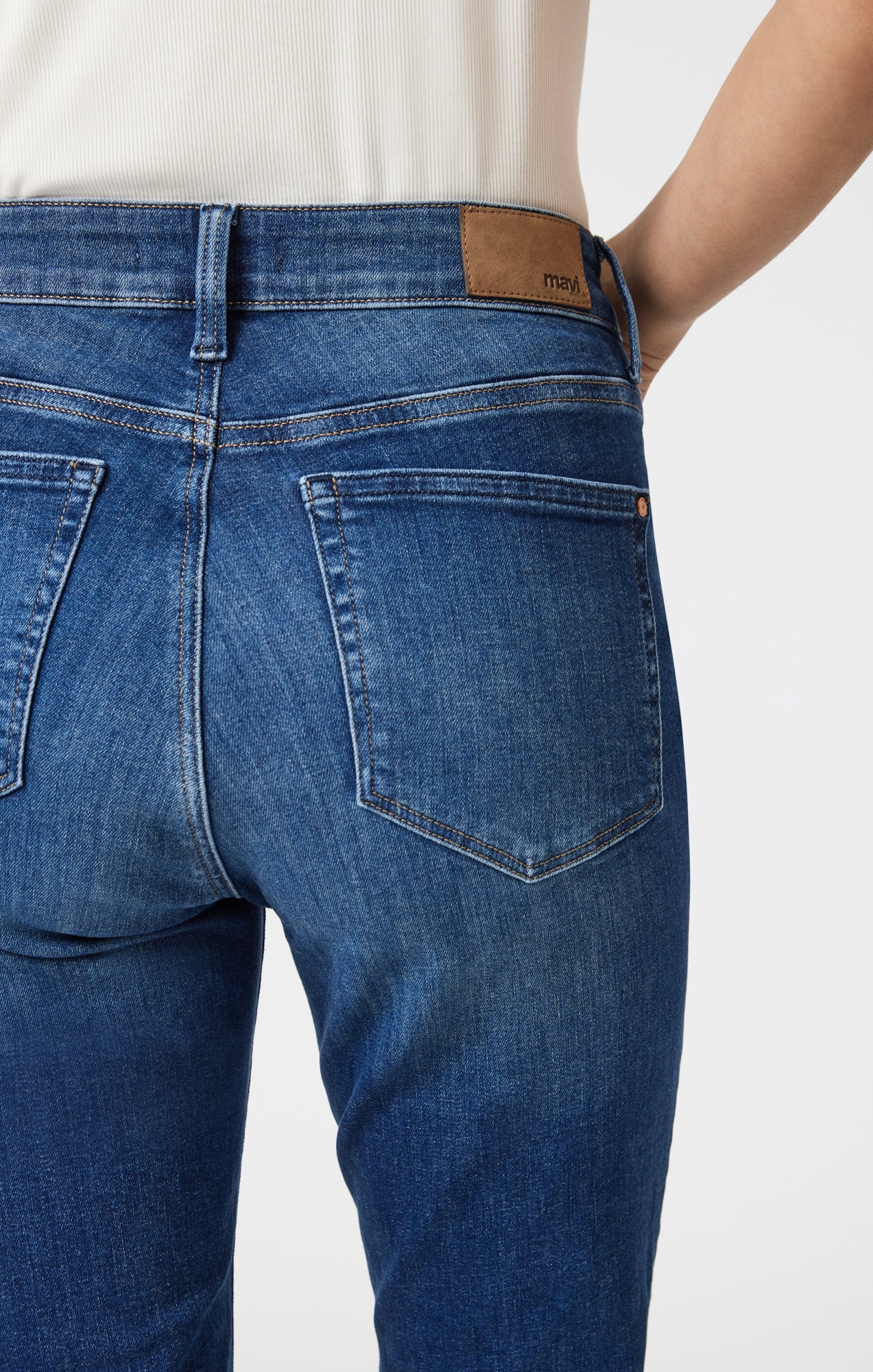 KATHLEEN SLIM BOYFRIEND IN DARK BRUSHED FLEX BLUE - Mavi Jeans