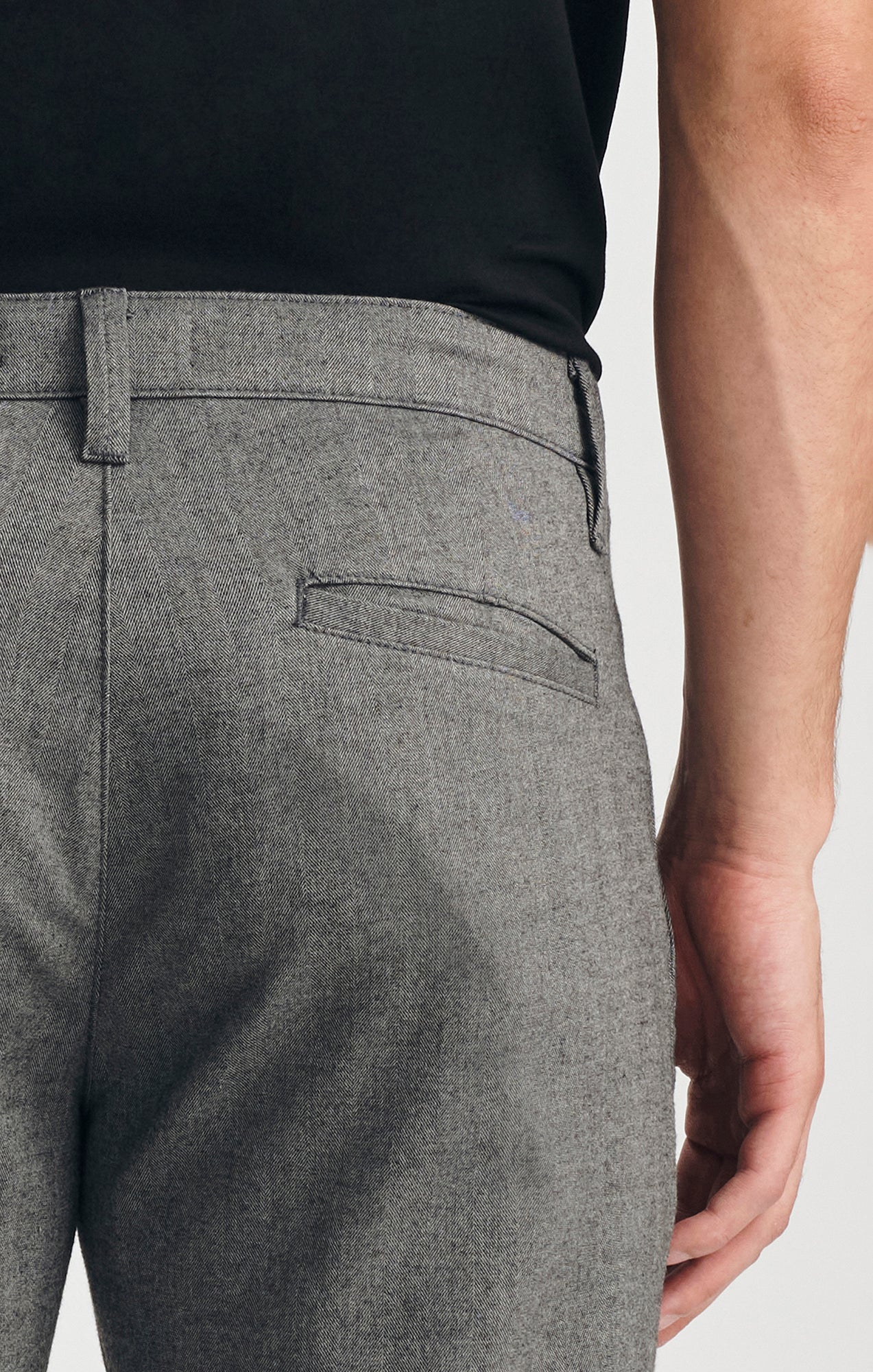 WILL PLEATED STRAIGHT CHINO IN GREY FANCY - Mavi Jeans
