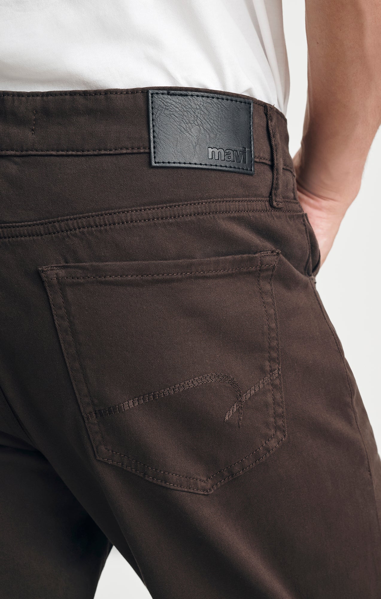 MATT RELAXED STRAIGHT LEG IN BITTER CASUAL TWILL - Mavi Jeans