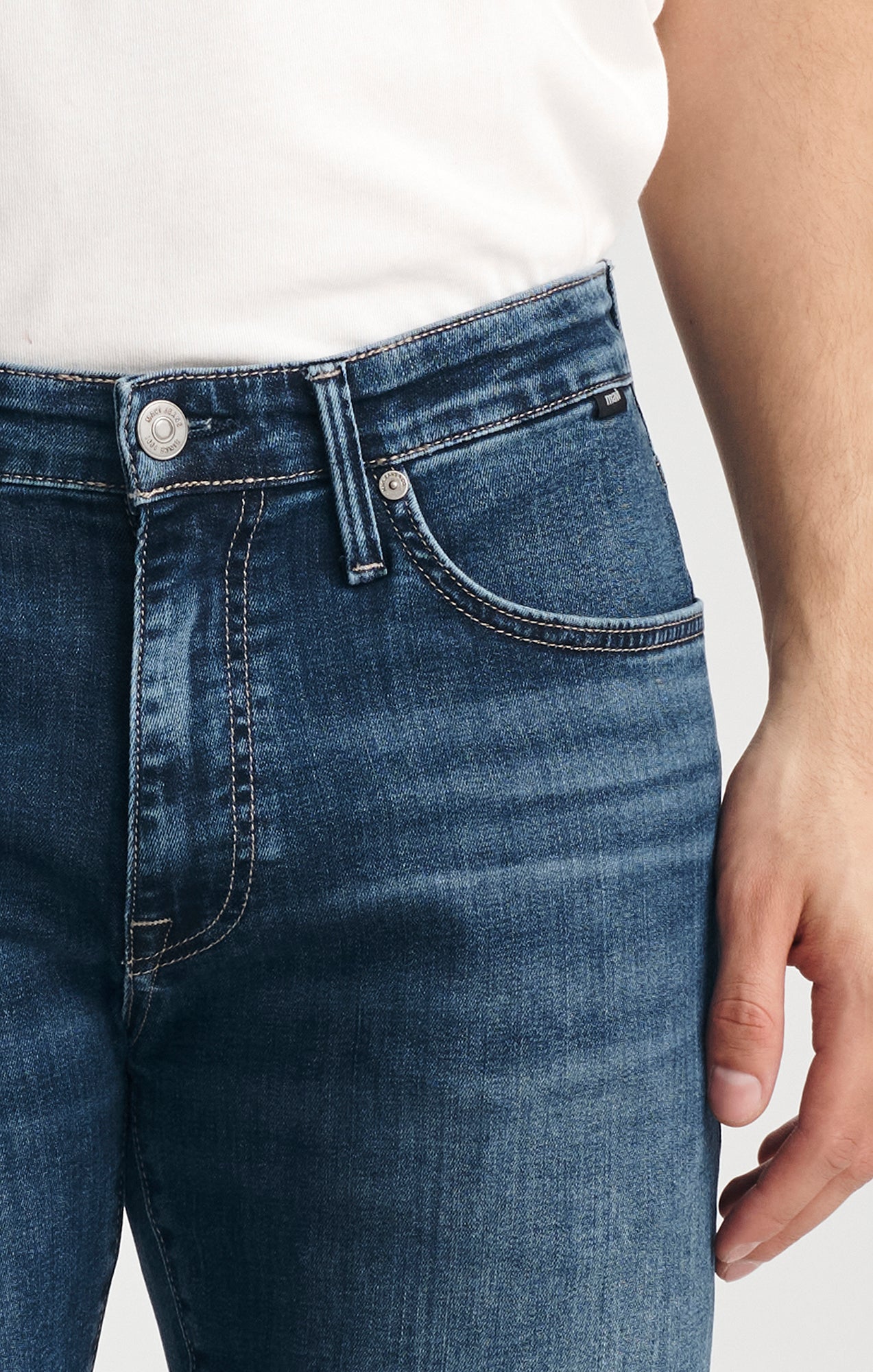 MARCUS SLIM STRAIGHT LEG IN MID BRUSHED WILLIAMSBURG - Mavi Jeans