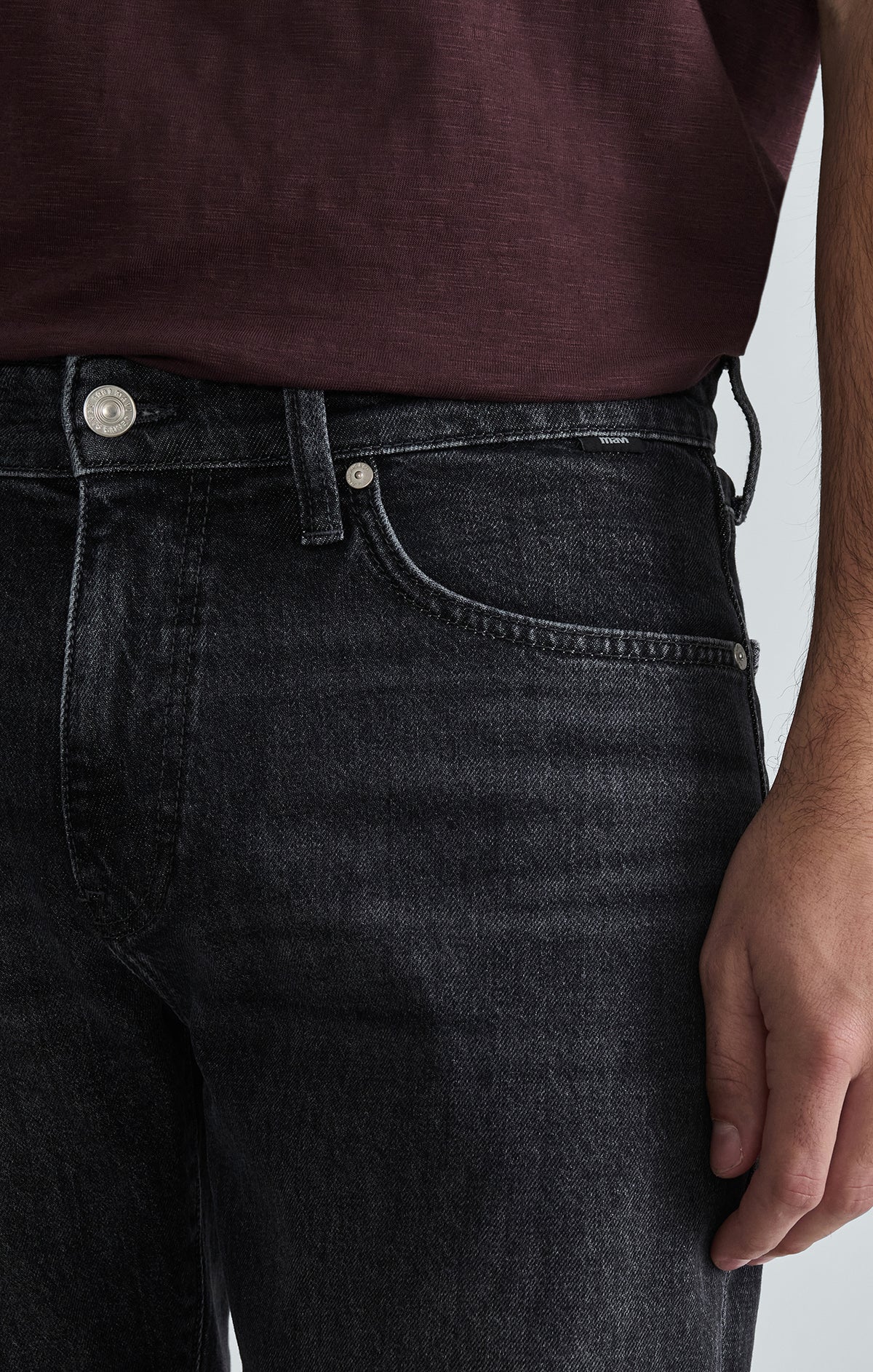 MARCUS SLIM STRAIGHT LEG IN SMOKE BRUSHED CLASSIC BLUE - Mavi Jeans