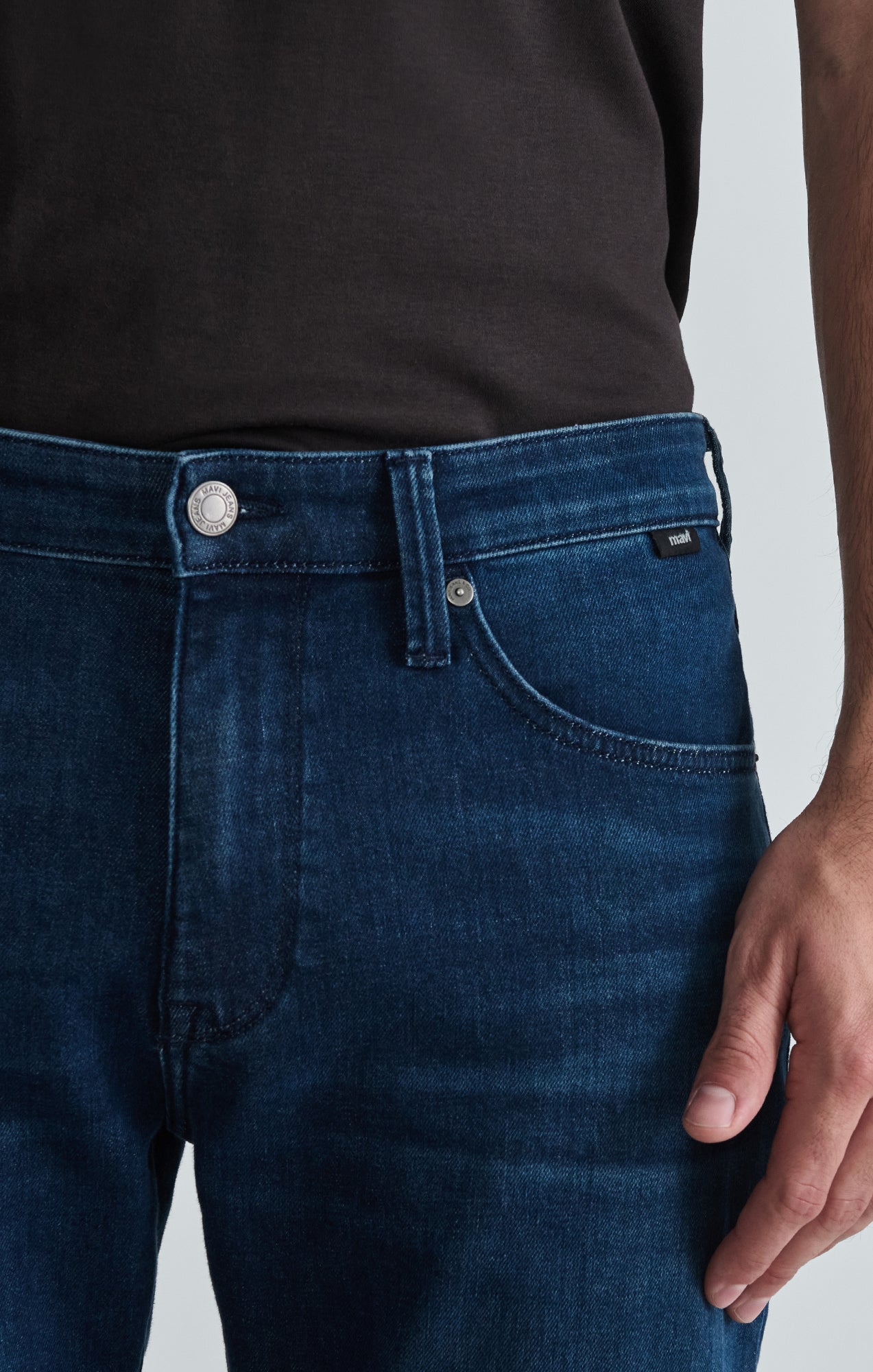 MARCUS SLIM STRAIGHT LEG IN MIDNIGHT AIR-LITE - Mavi Jeans