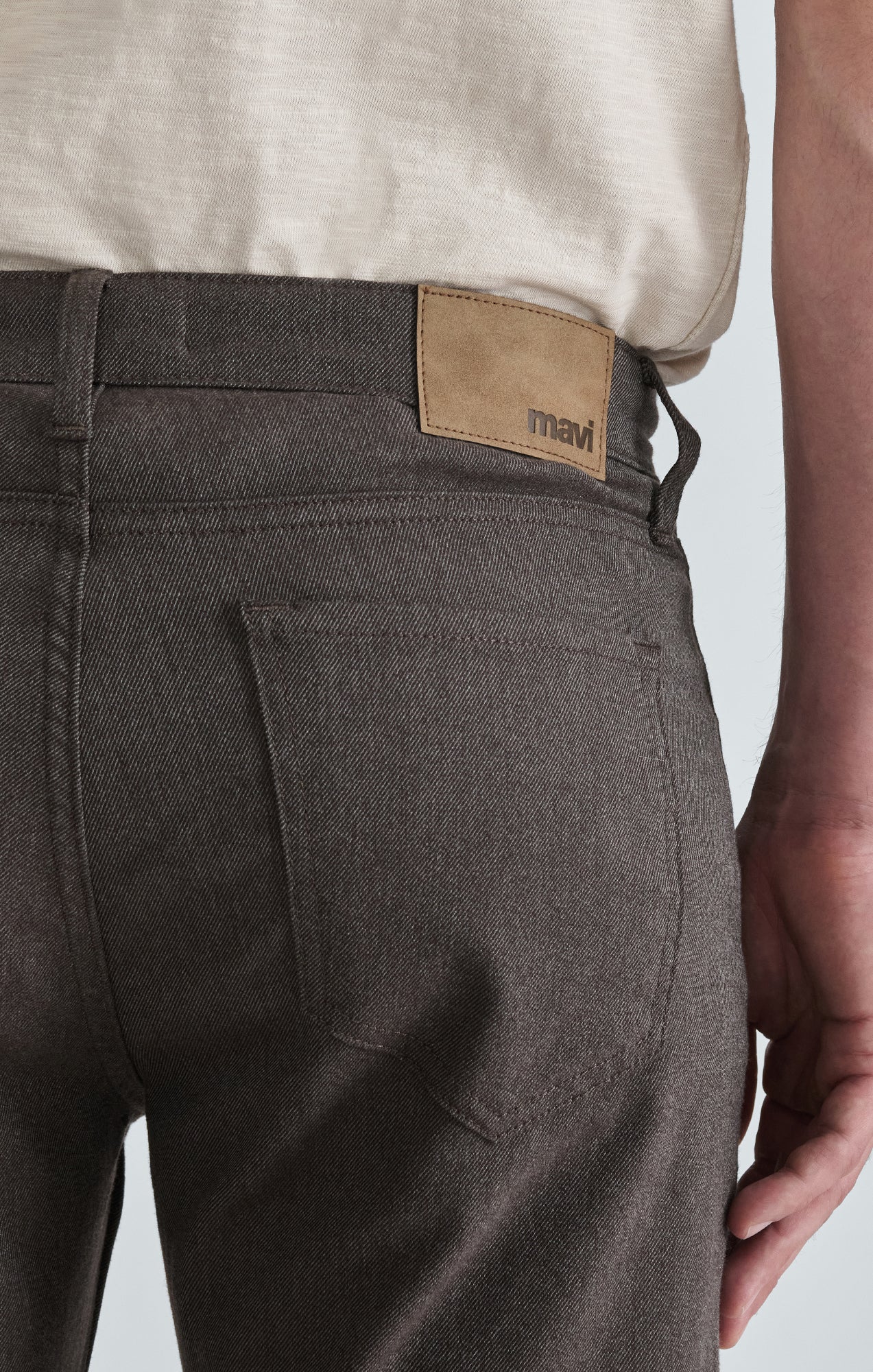 MARCUS SLIM STRAIGHT LEG IN BROWN WOOL TOUCH - Mavi Jeans