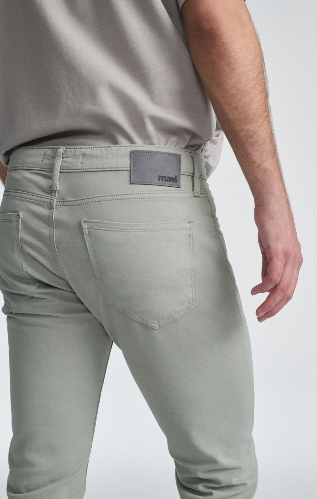 JAKE SLIM LEG IN PISTACHIO ATHLETIC - Mavi Jeans