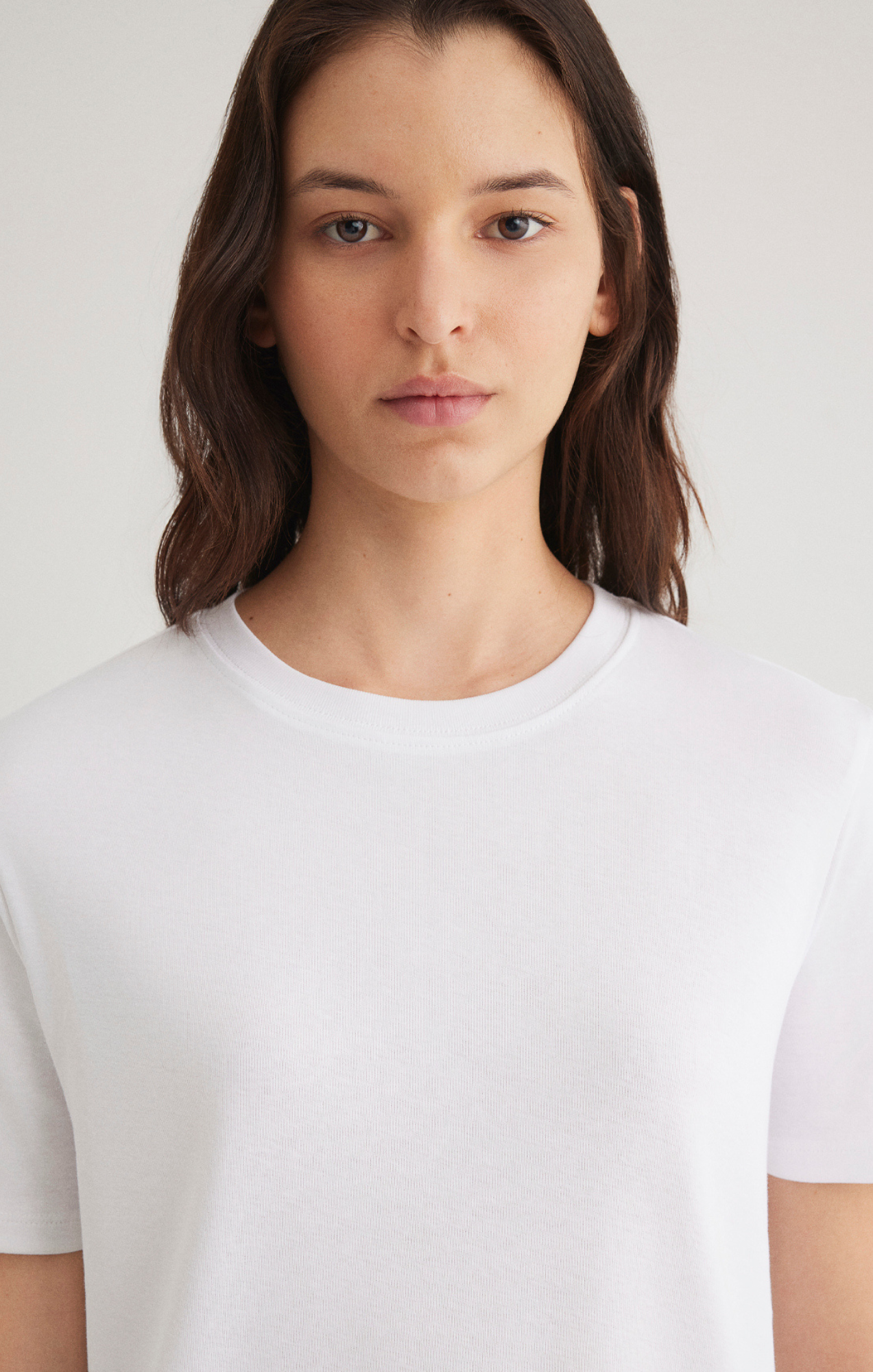 CASUAL SHORT SLEEVE CREW NECK T-SHIRT IN WHITE - Mavi Jeans